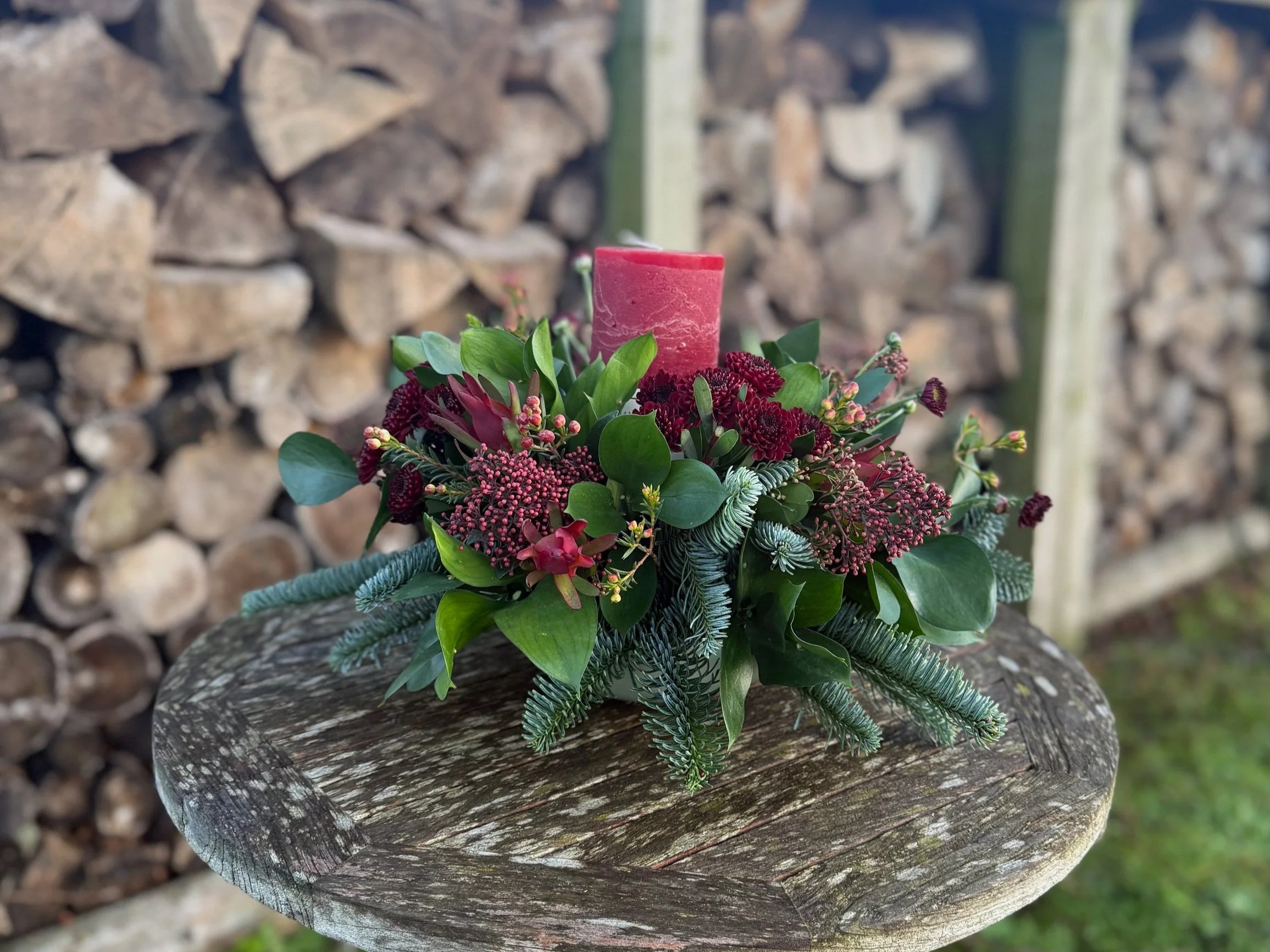 christmas-arrangement-reds-side.jpg