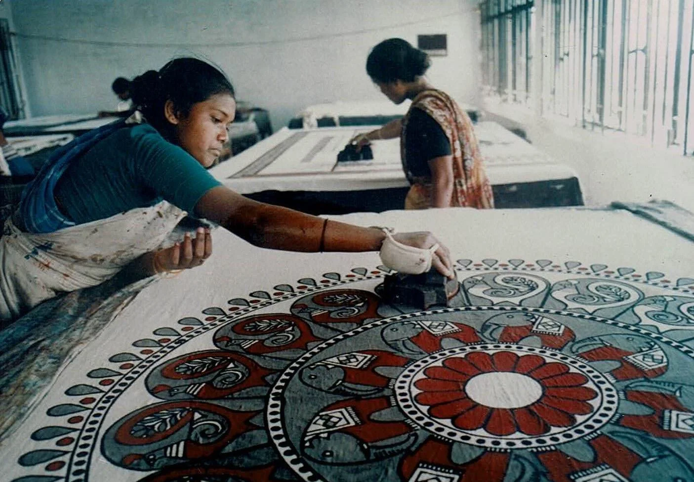 Extraordinary Bangladesh 🇧🇩&nbsp;

Hand block printing is just one of the techniques used in fashion and lifestyle products, created in Bangladesh.

We are committed to creating opportunities for local craftspeople to support their families and edu