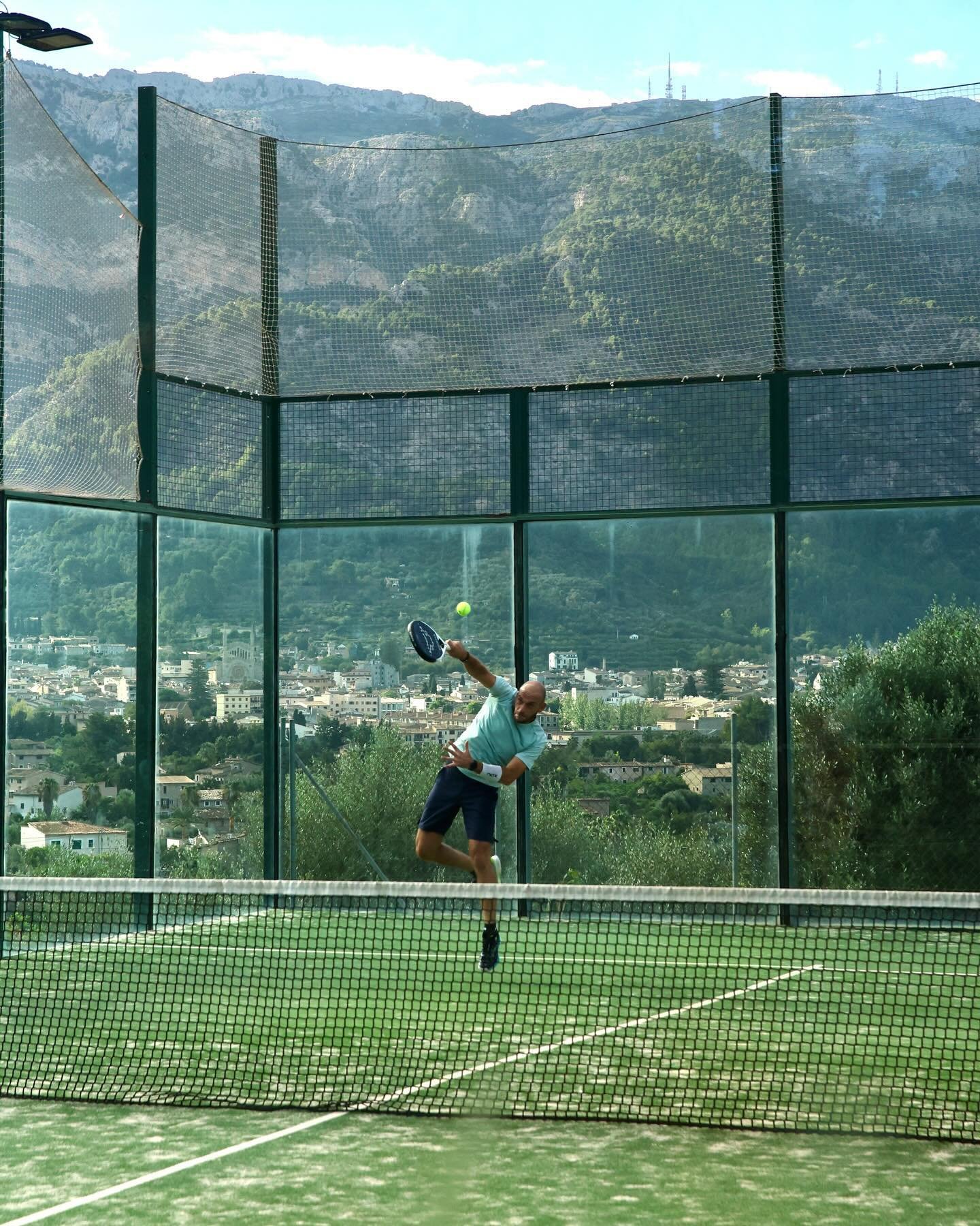 Proudly hosting ; Mini padel camp @sollertennisclub 6, 7 &amp; 8 December, lot&rsquo; s of coaching, tournament day, BBQ and drinks, LET &lsquo; S GO. dm us to join
