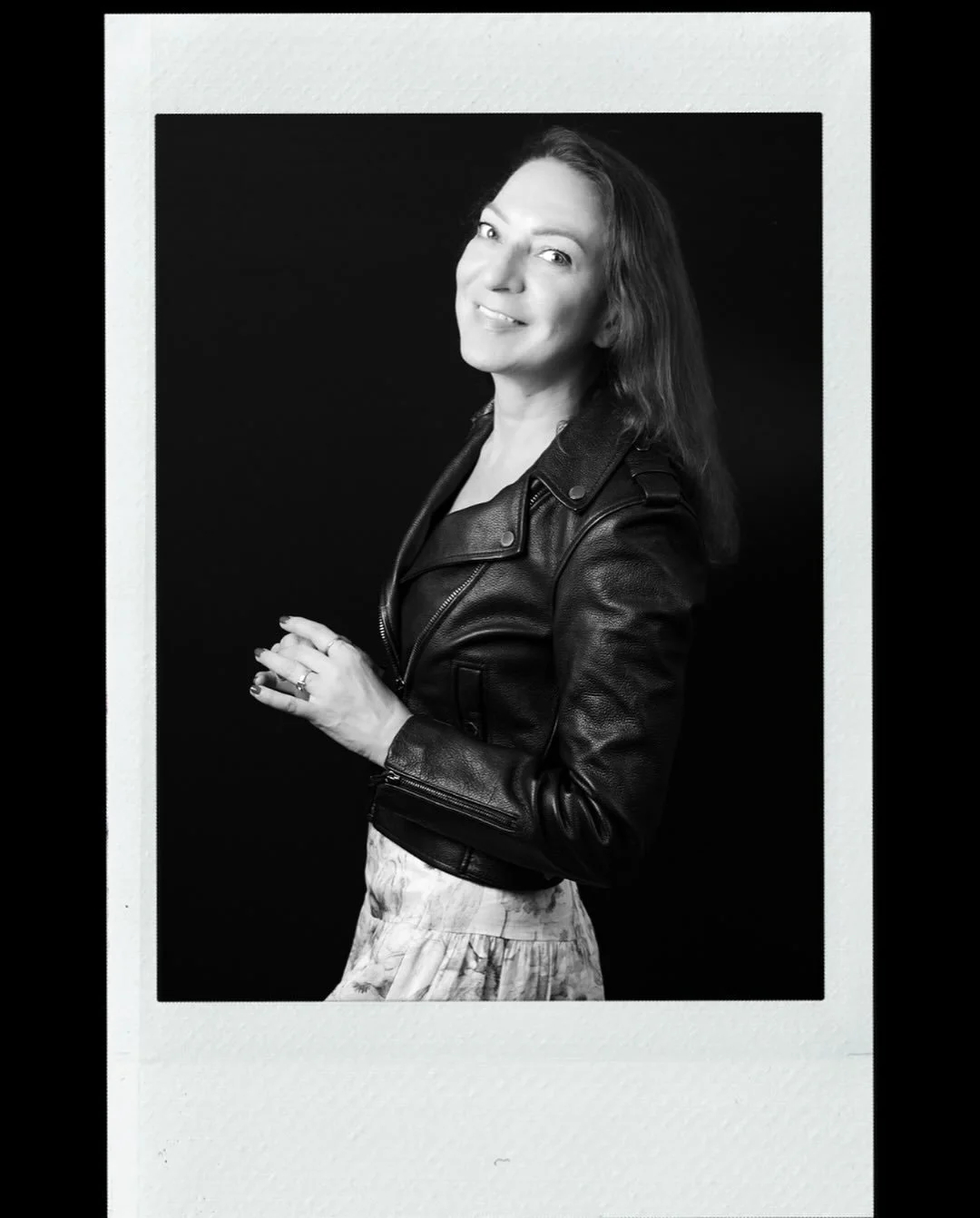 Suite de la s&eacute;rie de portraits pour @isabelle.barnel , 
experte en marketing d&rsquo;influence.

Des images pens&eacute;es pour une communication BtoB impactante, &agrave; la crois&eacute;e du luxe, du sport et de la culture.

📸 Une pr&eacute
