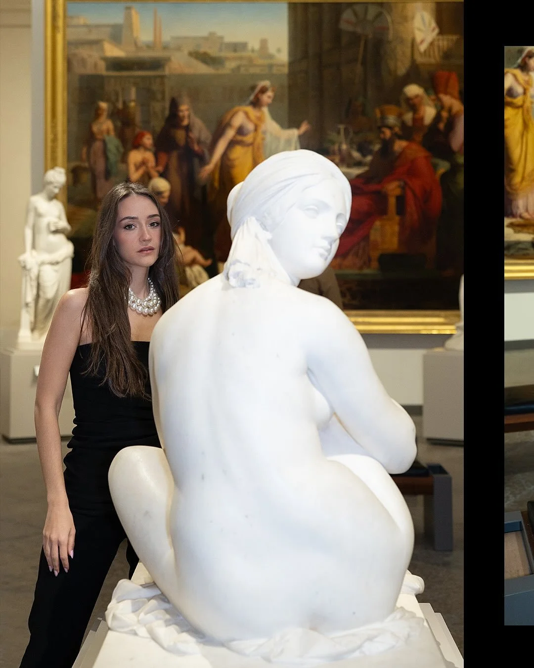 🖼️ Un portrait de @selinsahin___ dialoguant avec l&rsquo;art au sein de la magnifique collection du @mba_lyon 🎨

#photographelyon #photographelyonnaise #inspirebyart #peintureetphoto #portraitmagazine #artportrait #museumvibes
