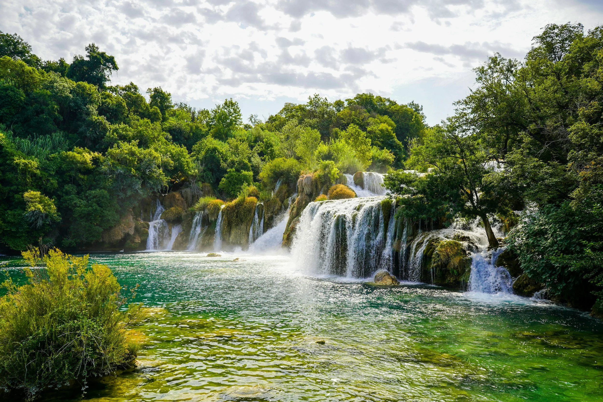 Krka_Skradinski_Buk_falls.jpg