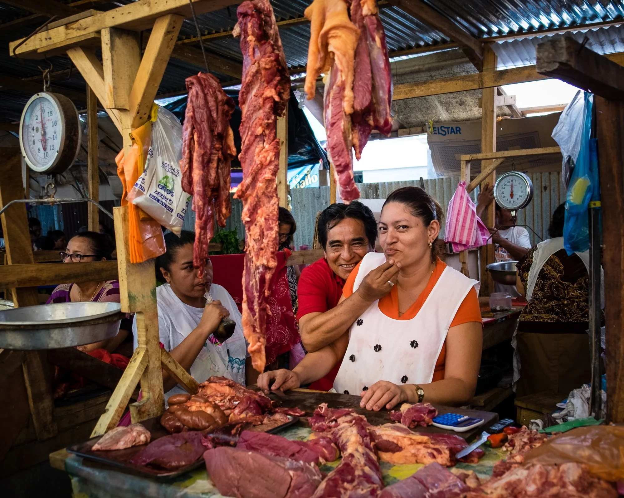 nicaragua-photo-tour-leon-mercado-central.jpg