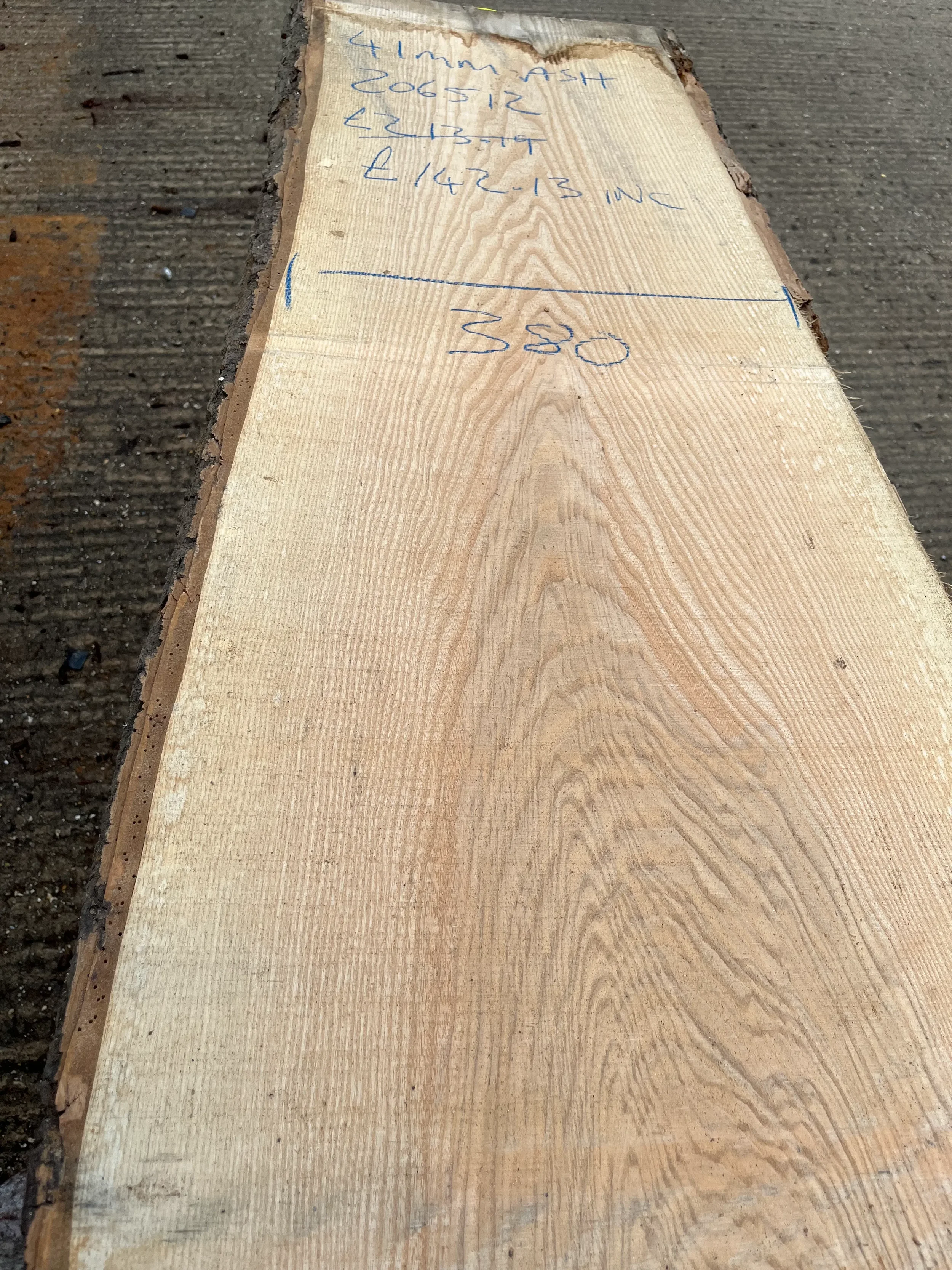 Ash live edge board 206512 3.webp