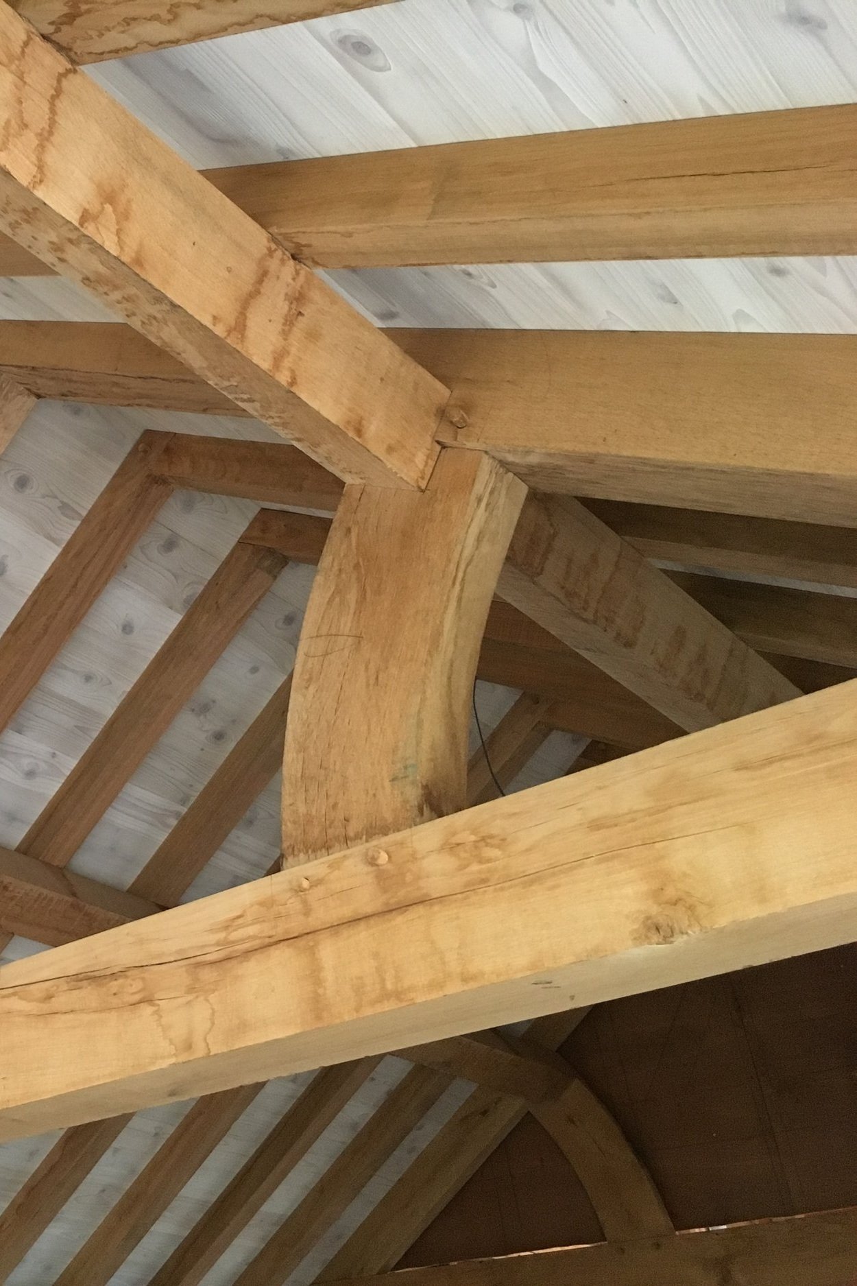 Oak+beams+WL+West+%26+Sons+West+Sussex.jpg