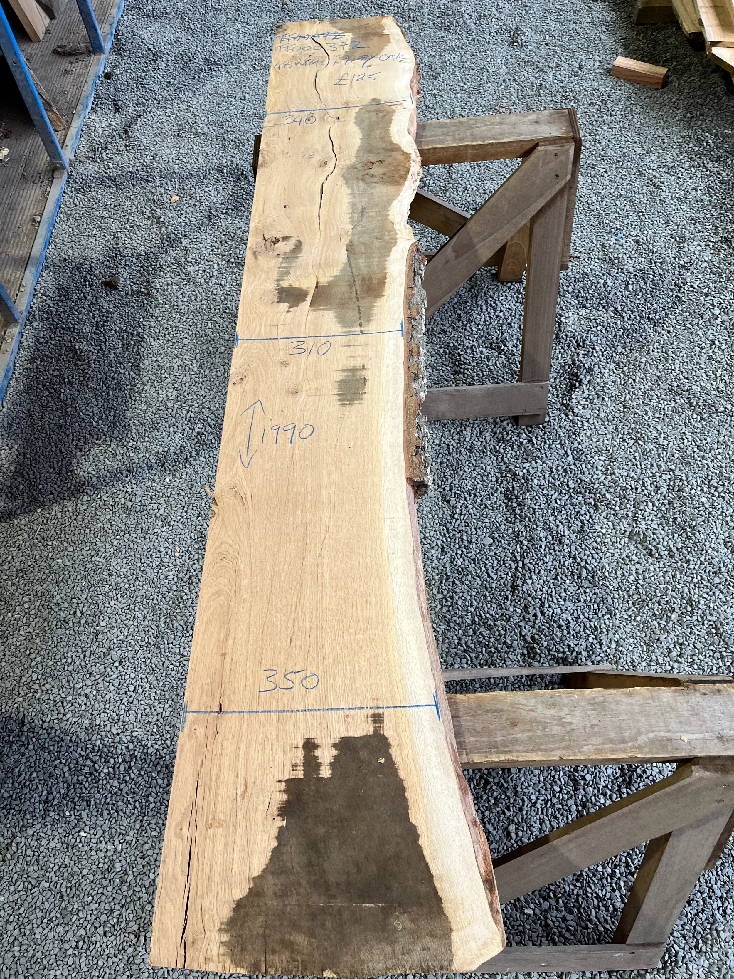 Pippy Oak 1 Square / 1 Live Edge Board 48mm