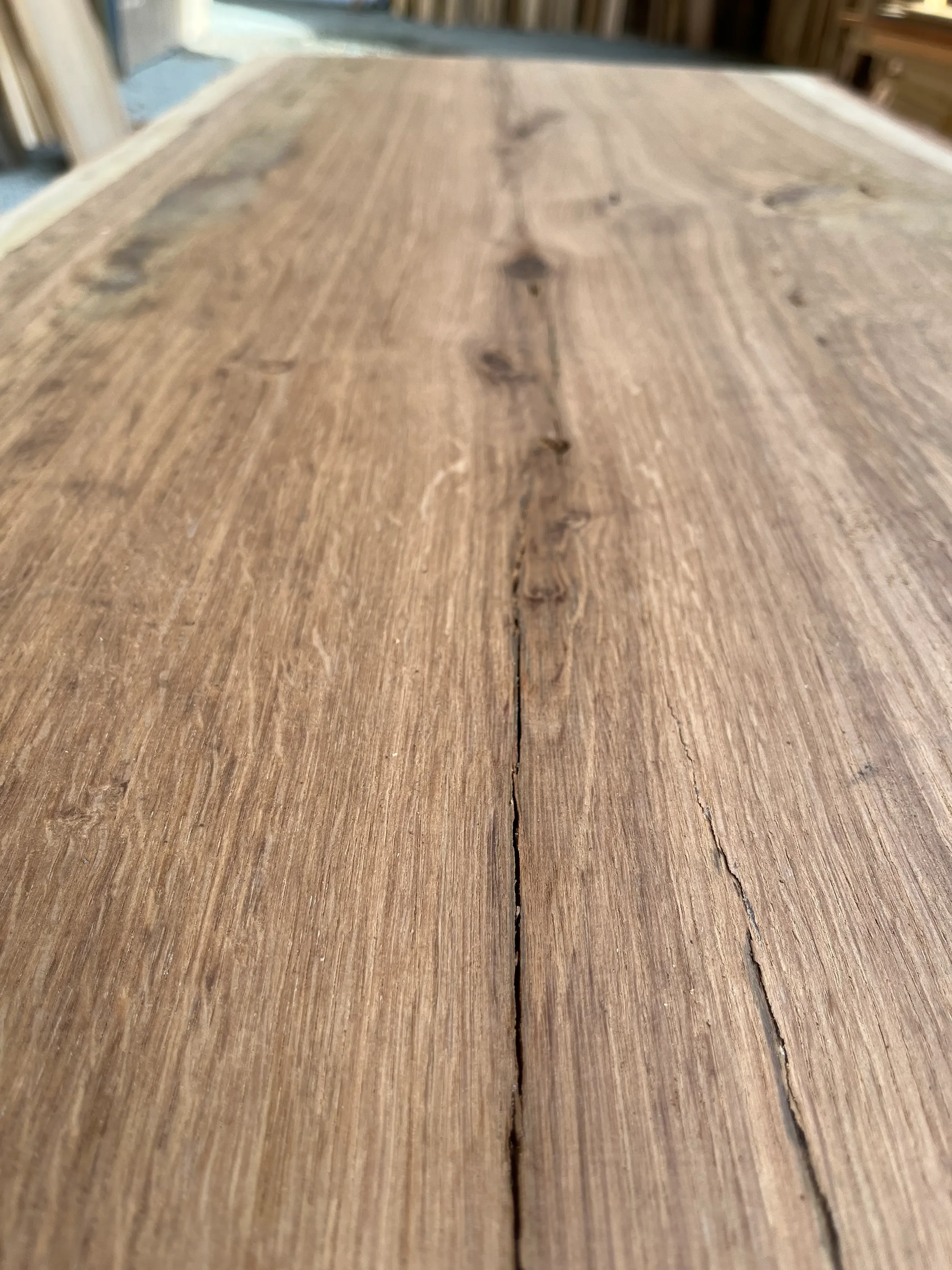 brown oak tt000462.2.webp