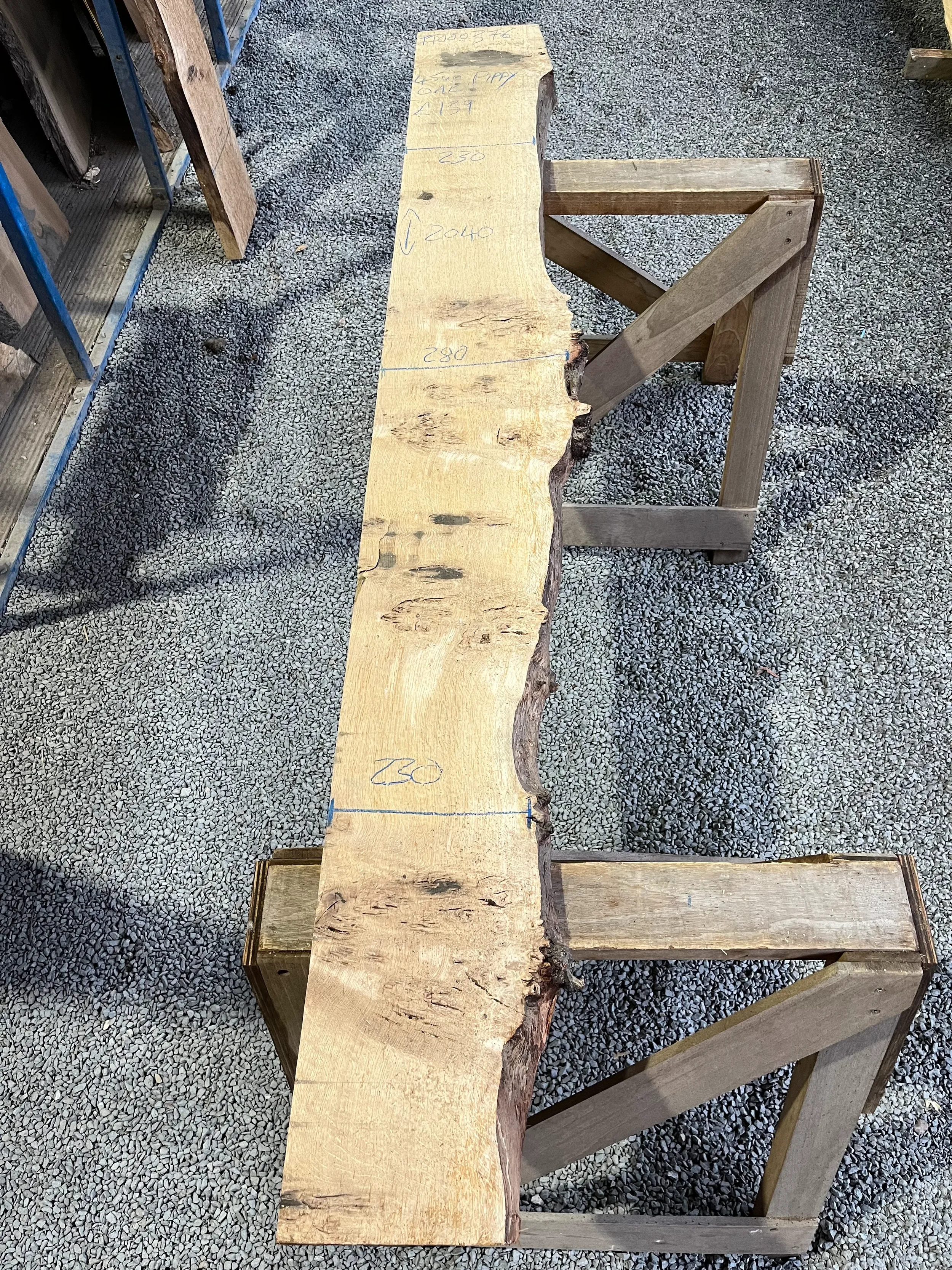 Pippy Oak 1 Square / 1 Live Edge Board 45mm