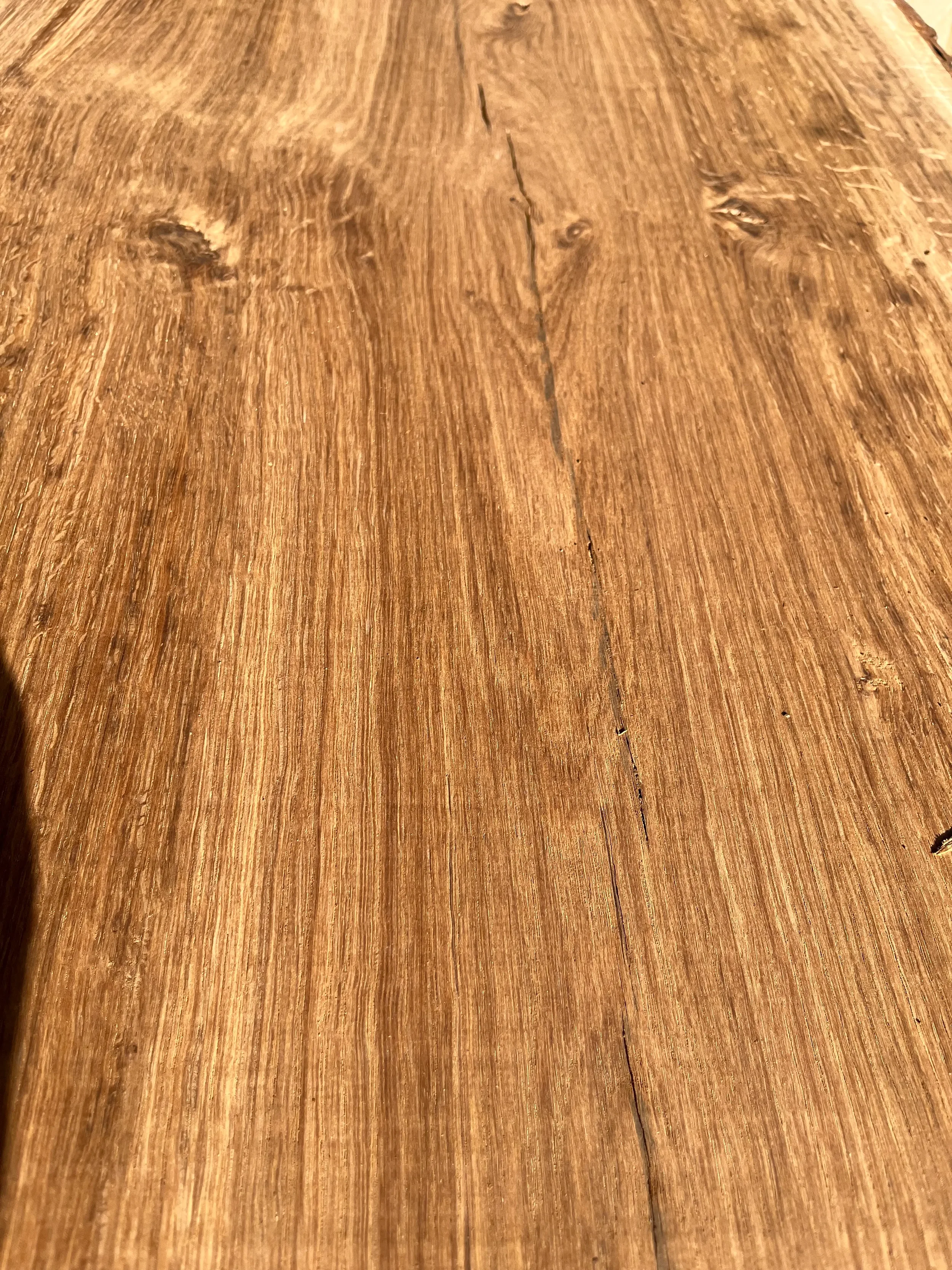 brown oak tt000471.2.webp