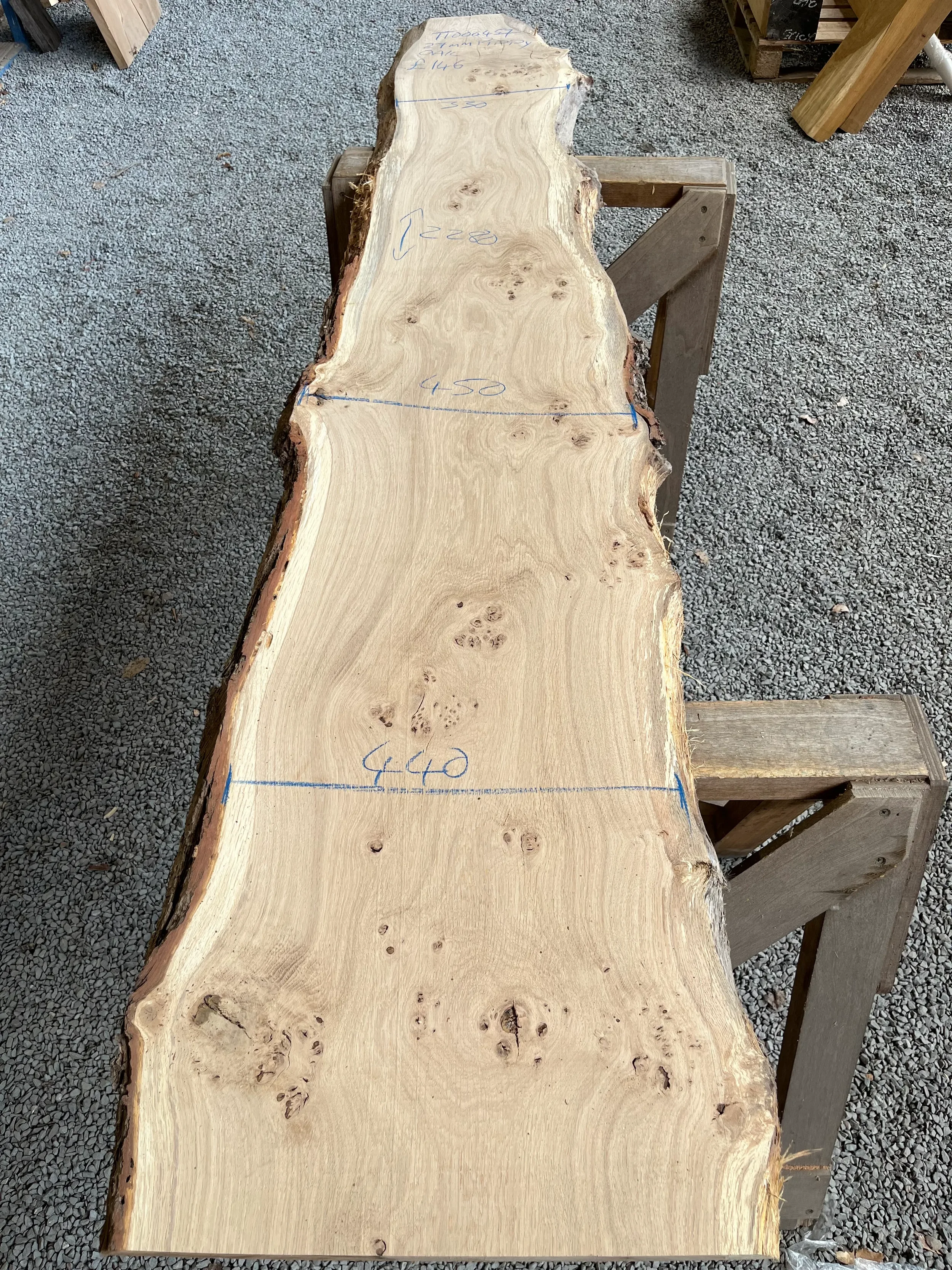 Pippy Oak Live Edge Board 27mm
