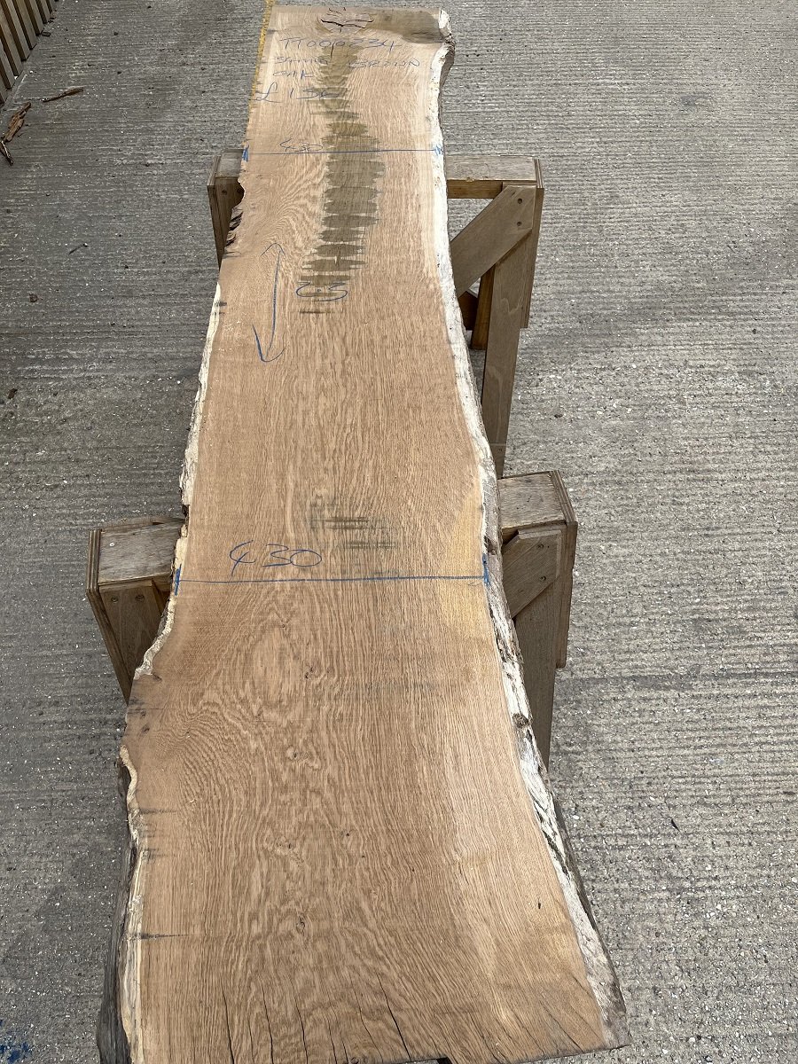 Brown Oak Live Edge Board 34mm