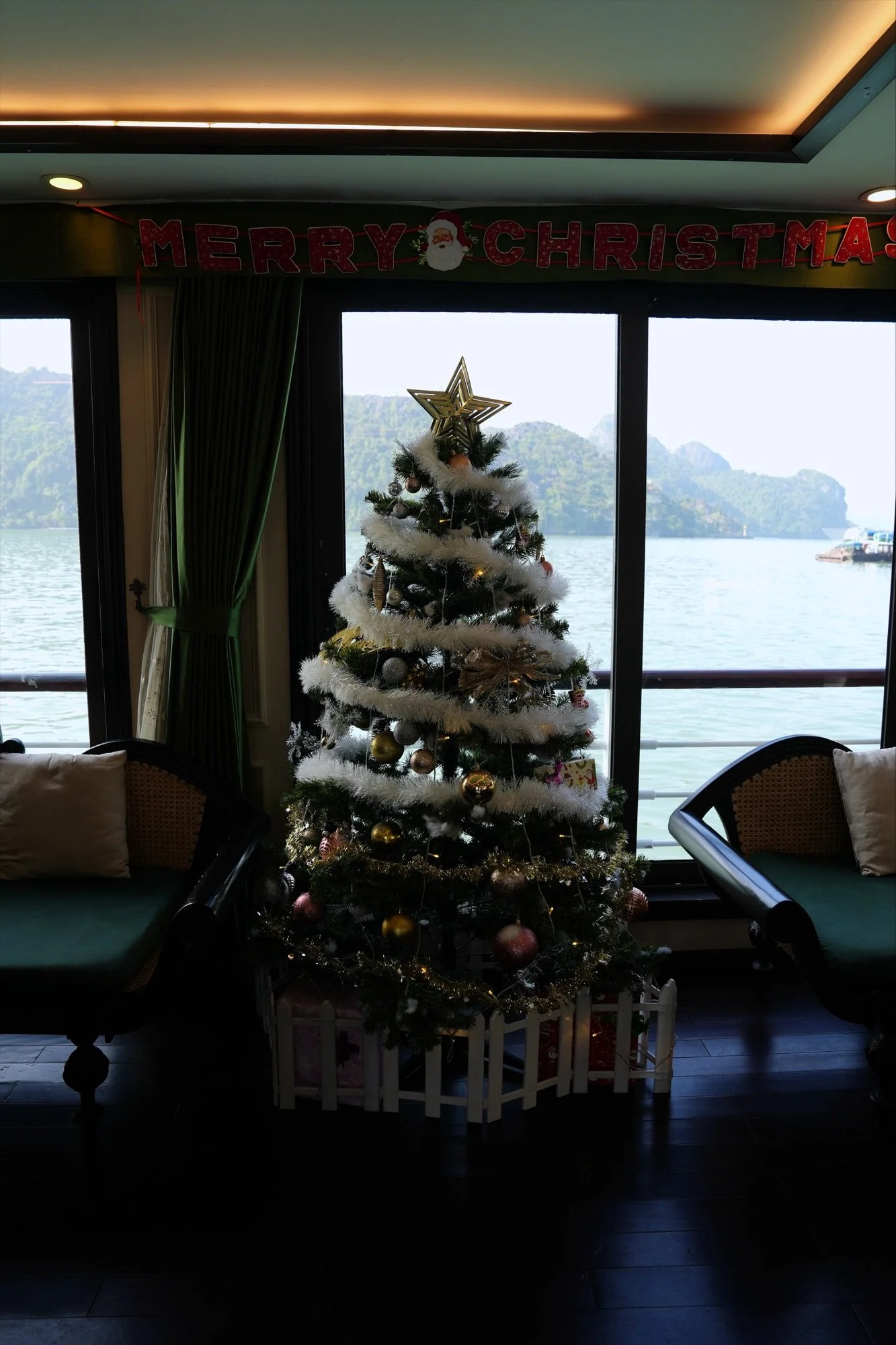 hotels-128.jpg