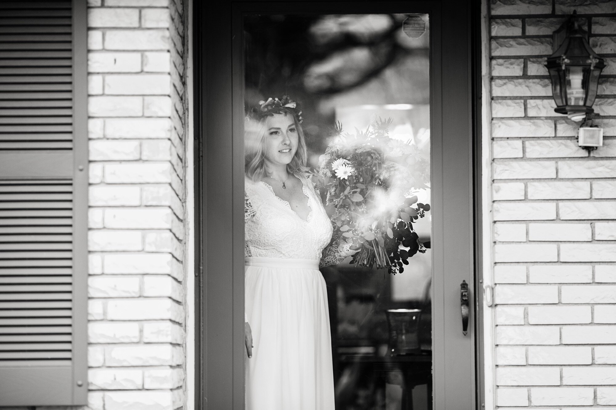 Seriously_Sabrina_Photography_Lexington_Kentucky_April_22_2020_Wedding_Mathew_Jessica_Shively_17.jpg