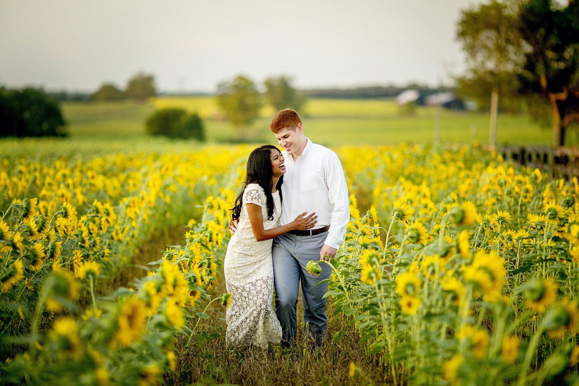 Seriously_Sabrina_Photography_Lexington_Midway_Kentucky_Engagement_Merefield_Sunflowers_Naz_and_Drew15.jpg