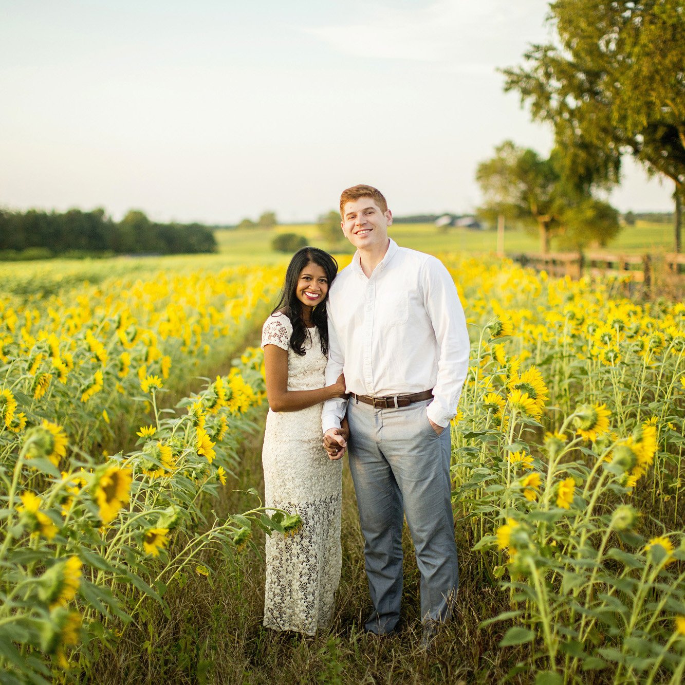 Seriously_Sabrina_Photography_Lexington_Midway_Kentucky_Engagement_Merefield_Sunflowers_Naz_and_Drew21.jpg