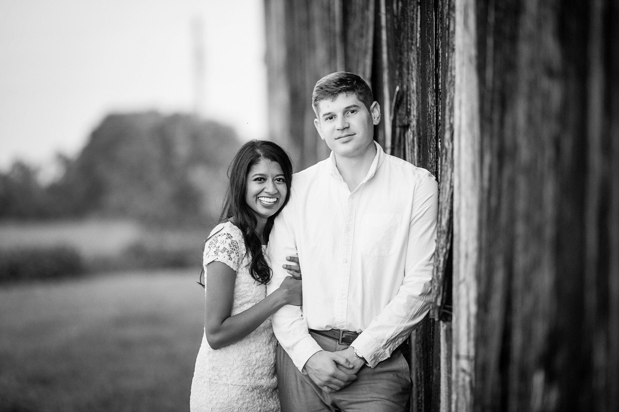 Seriously_Sabrina_Photography_Lexington_Midway_Kentucky_Engagement_Merefield_Sunflowers_Naz_and_Drew29.jpg