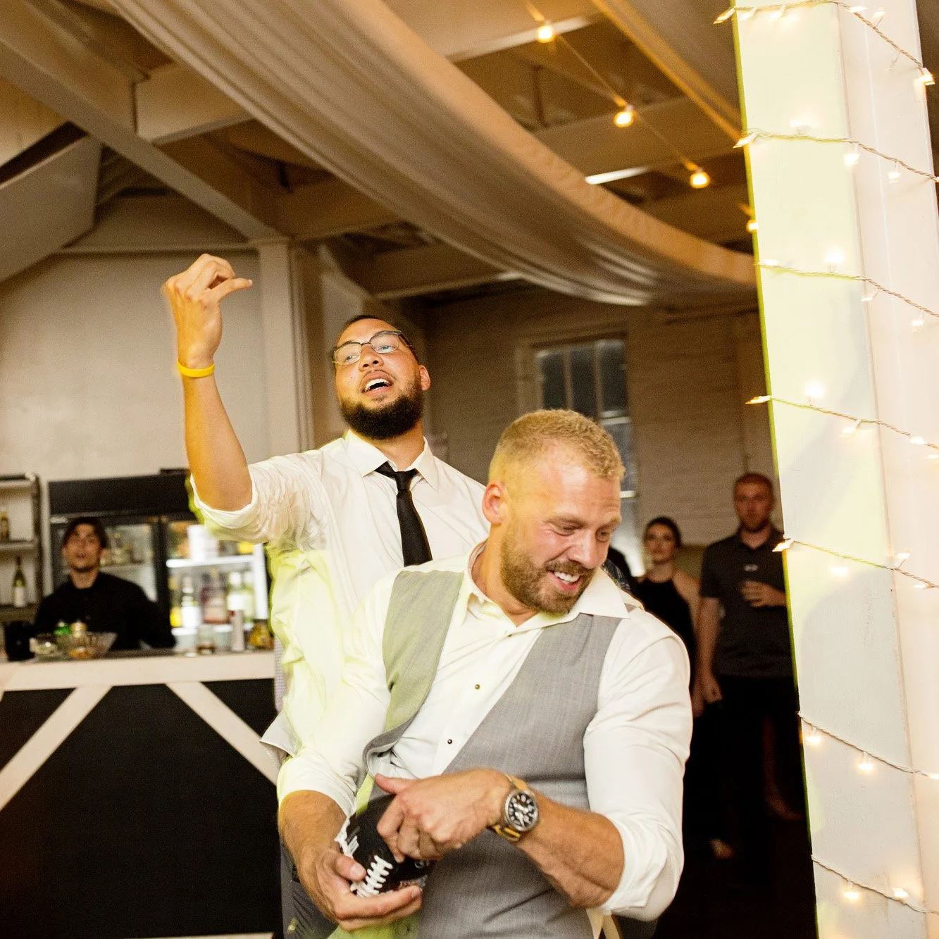 Seriously_Sabrina_Photography_Lexington_Kentucky_Round_Barn_Red_Mile_Stable_of_Memories_Wedding_Hart_130.jpg