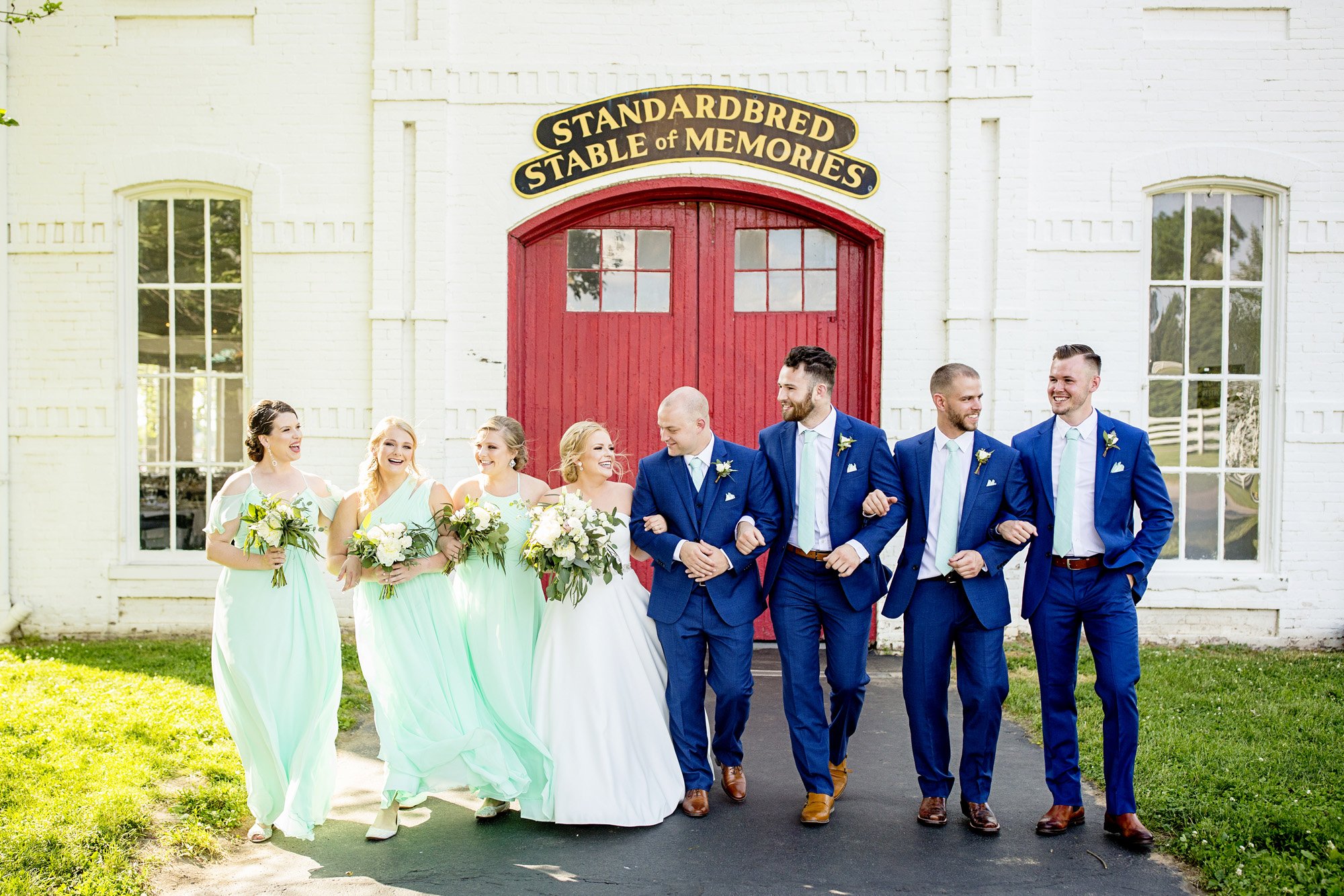 Seriously_Sabrina_Photography_Lexington_Kentucky_Pax_Christi_Round_Barn_Wedding_Beath_43.jpg