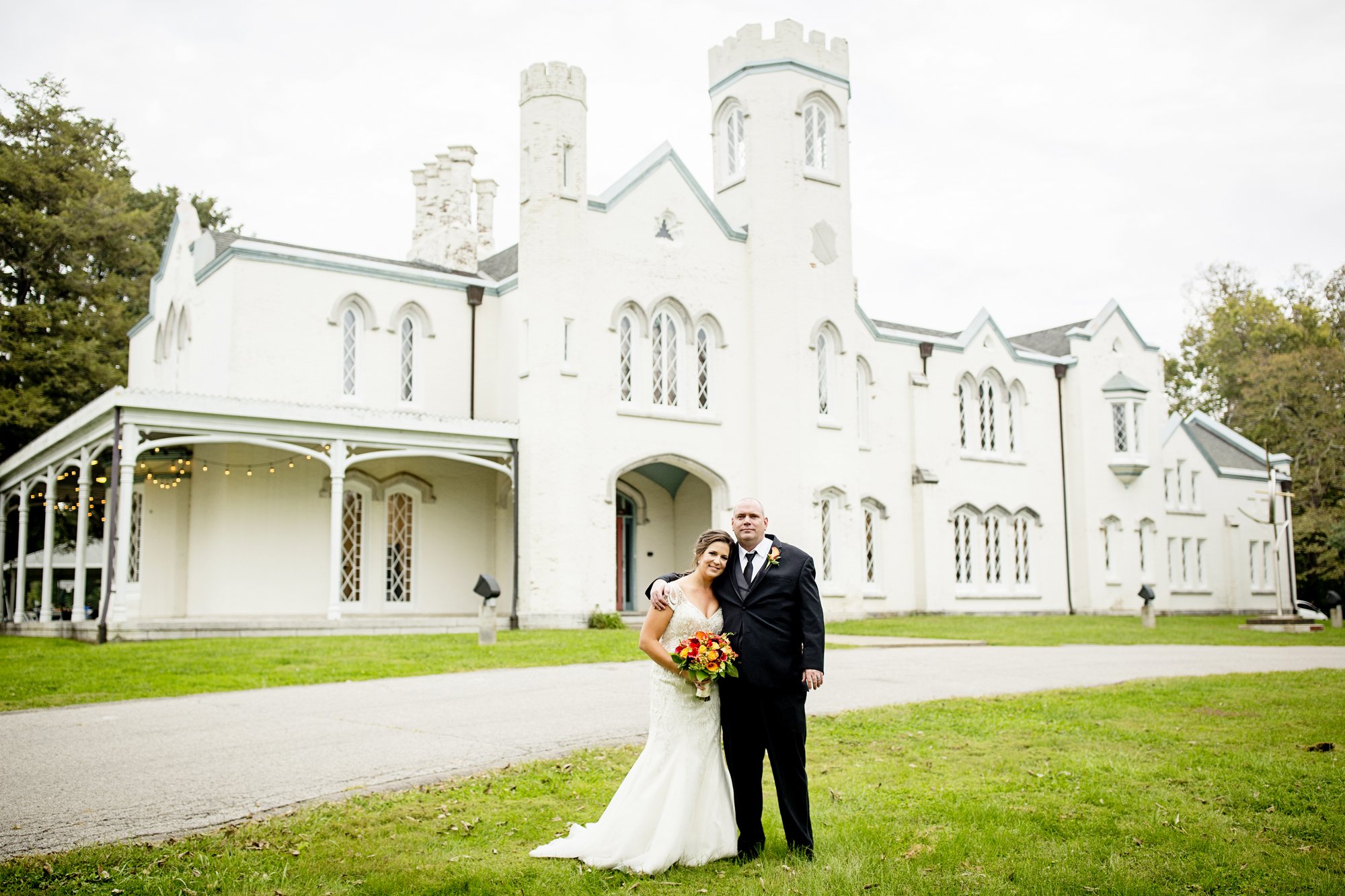 Seriously_Sabrina_Photography_Lexington_Kentucky_Loudon_House_Wedding_GrigoleitByard_1.jpg