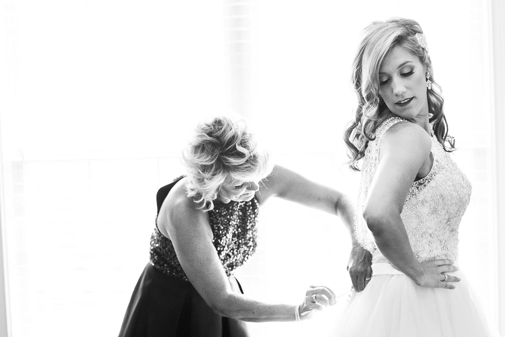 Seriously_Sabrina_Photography_Lexington_Kentucky_Keeneland_Keene_Barn_Wedding_Griffith36.jpg