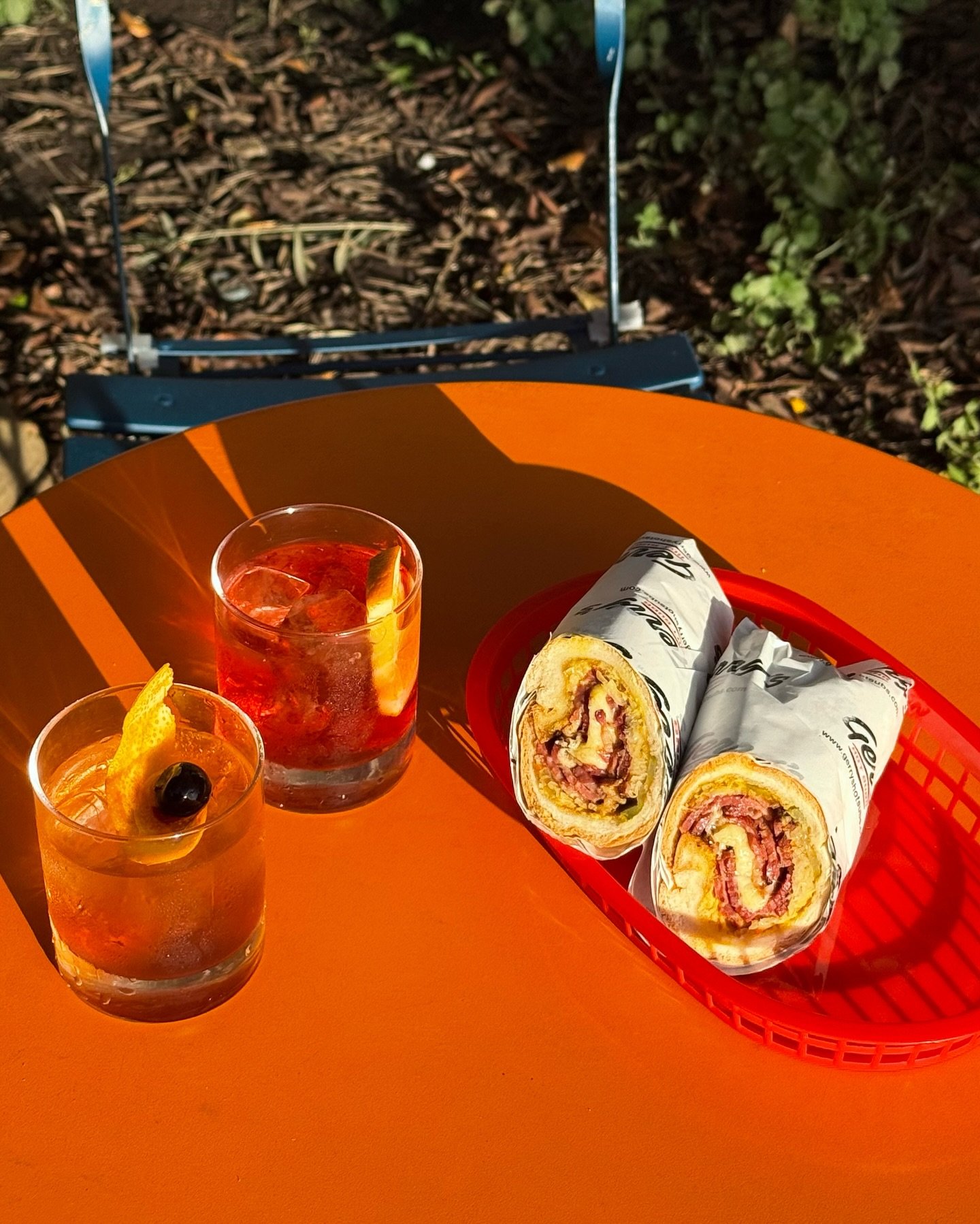 Good drinks 🤝 good subs

@aroundbar x Gerry&rsquo;s