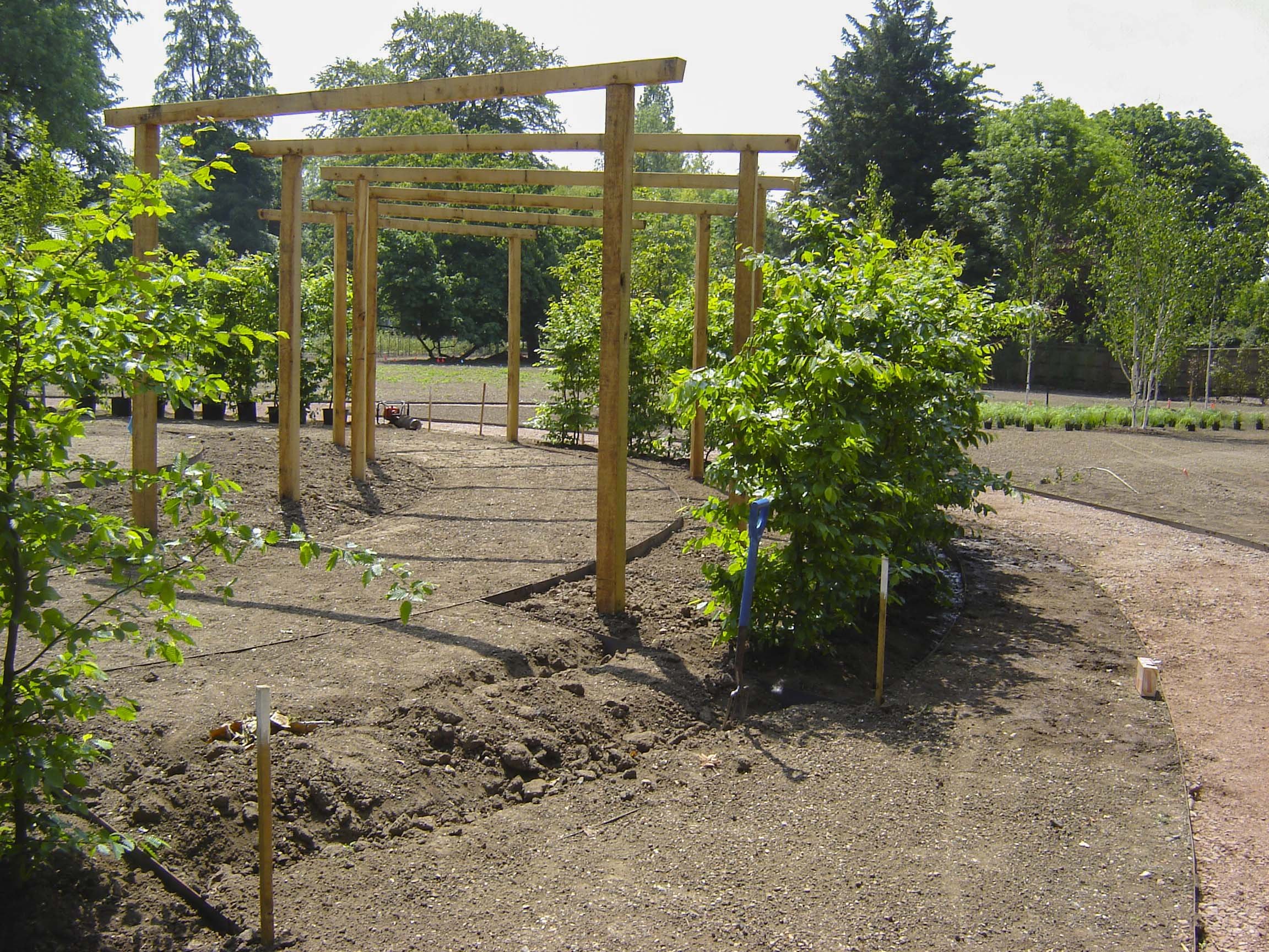 Laurel_Truscott_Berkshire_ Garden 04_1.jpg