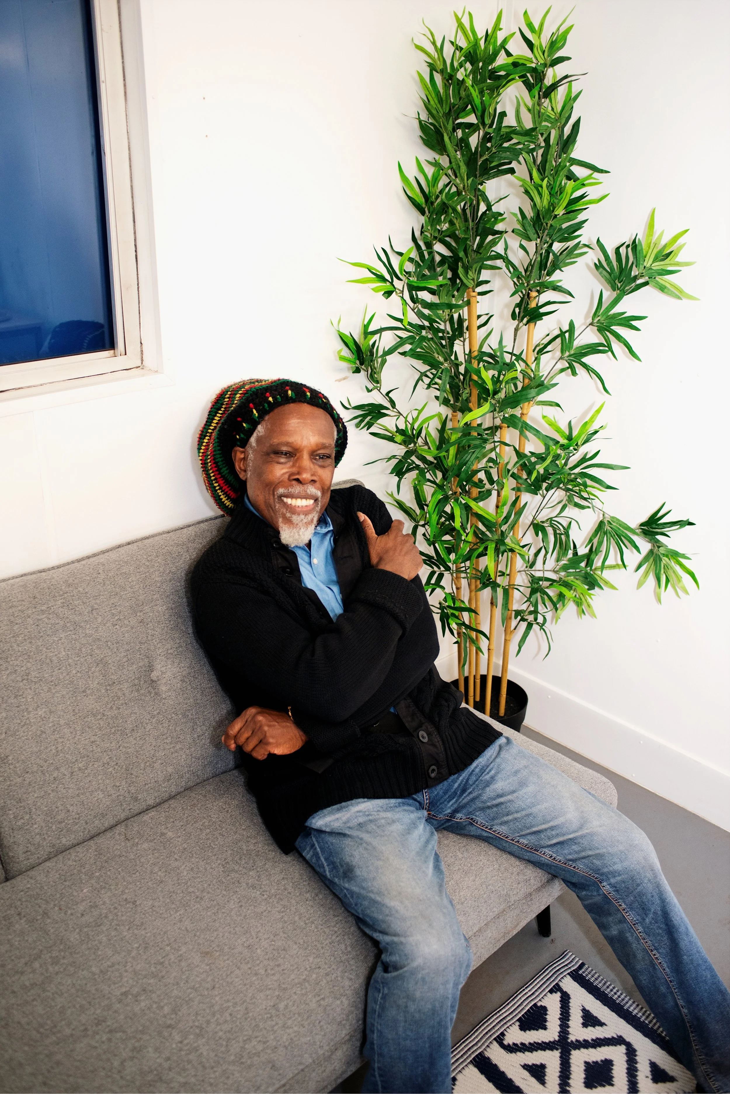 1 billy dressing room v.JPG