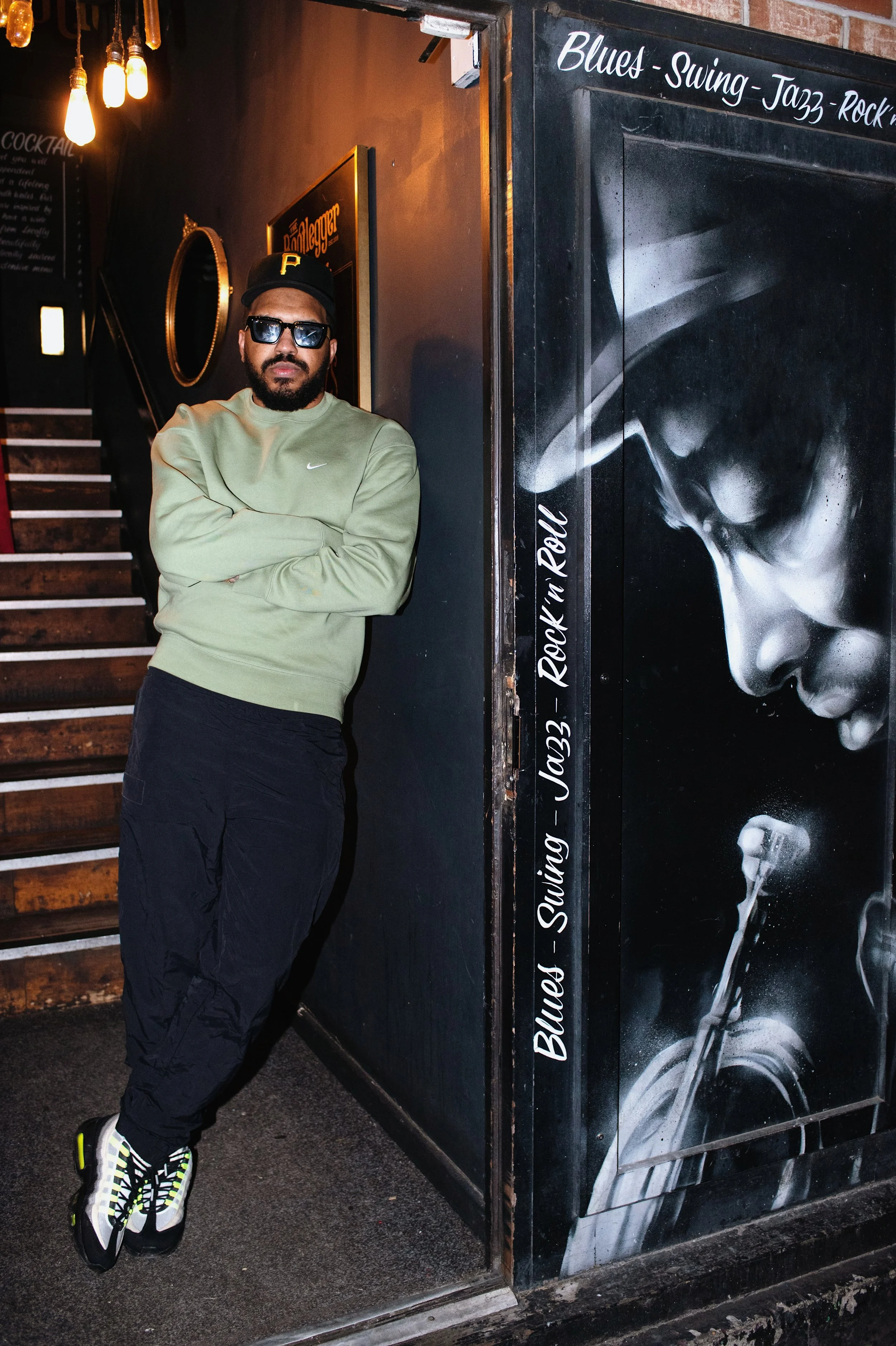 24 devz portrait v.JPG