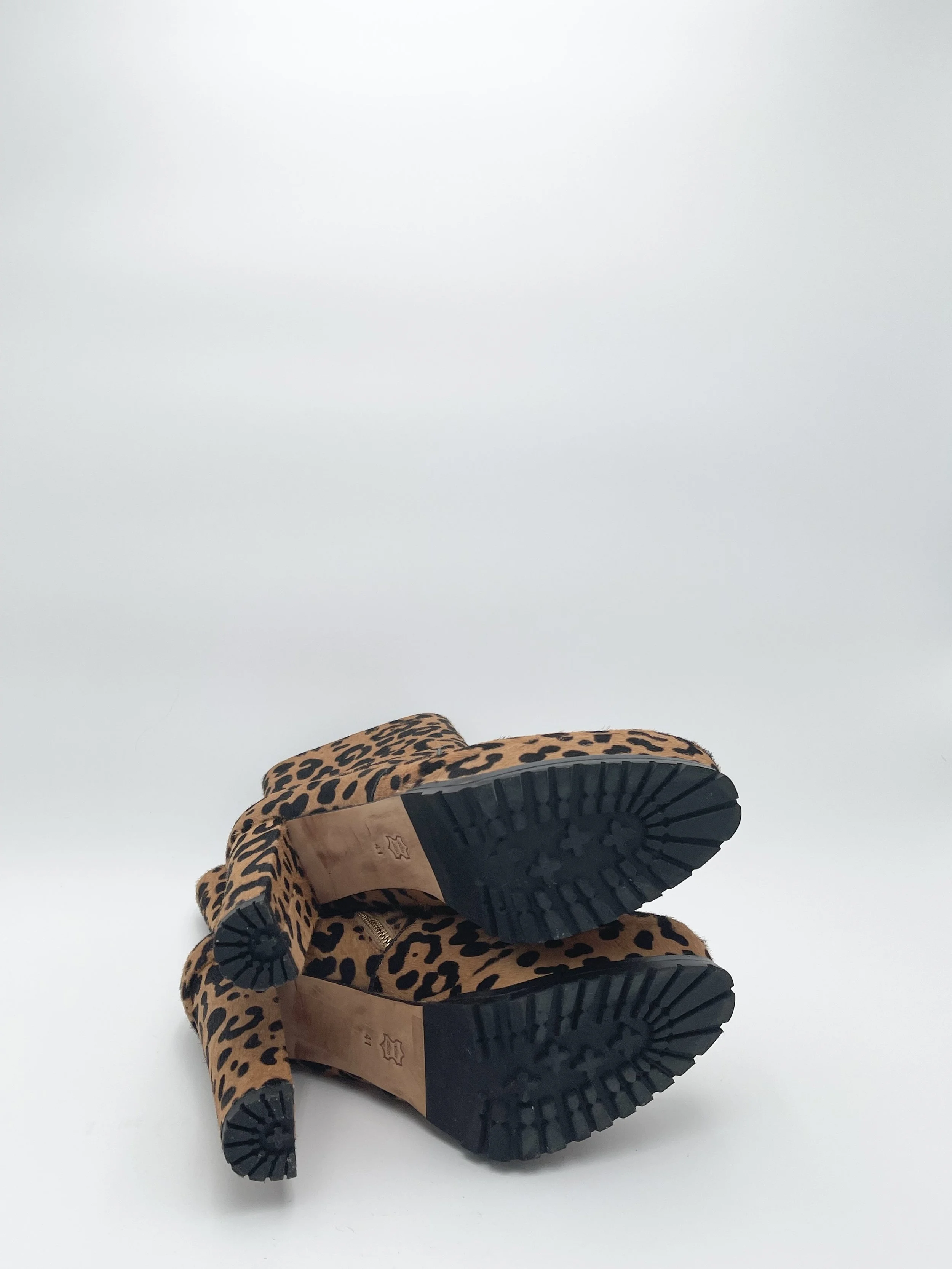 ALICE & OLIVIA 6.jpeg