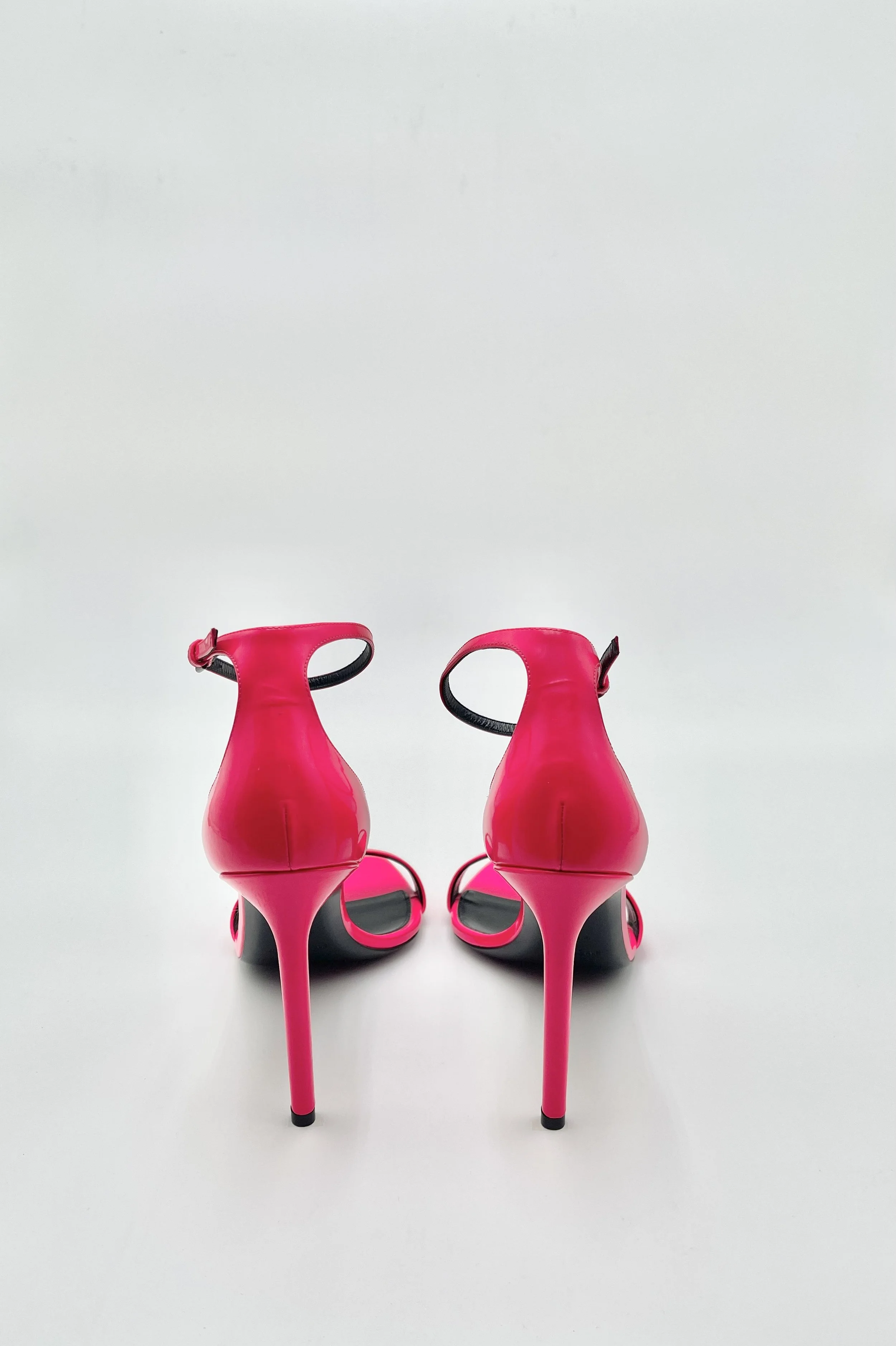 SAINT LAURENT magenta patent leather sandals 3.jpeg