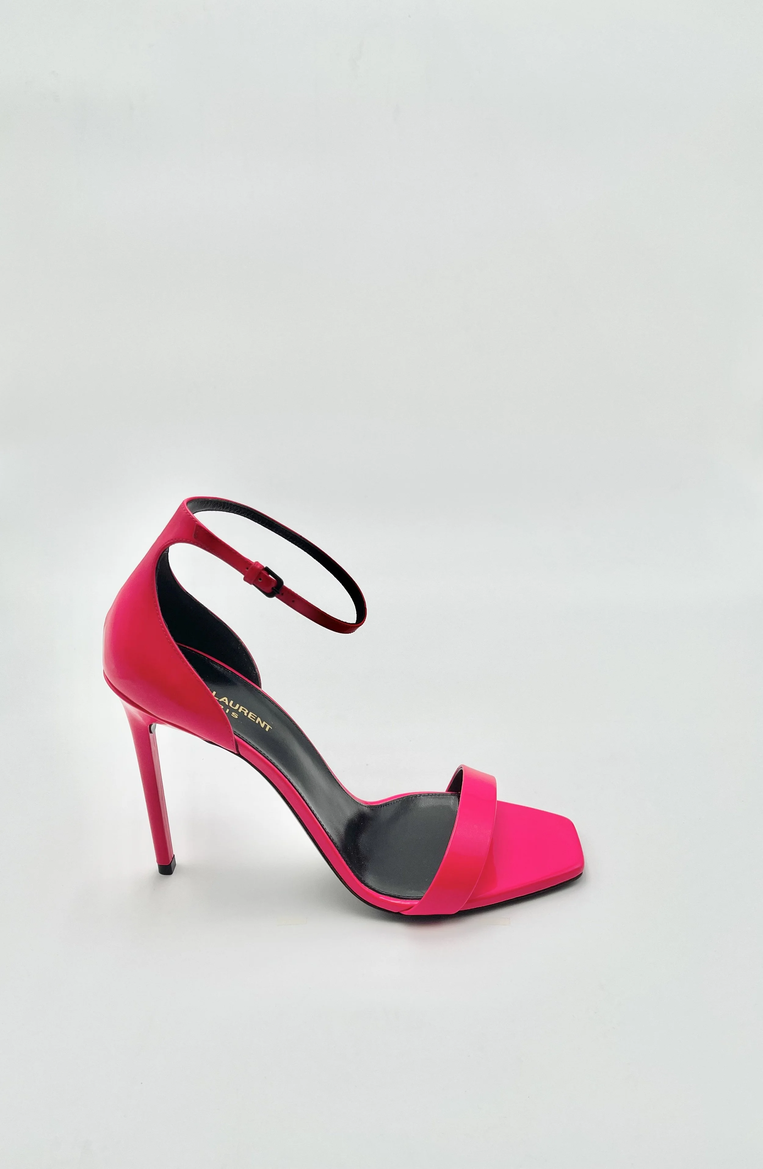 SAINT LAURENT magenta patent leather sandals 2.jpeg