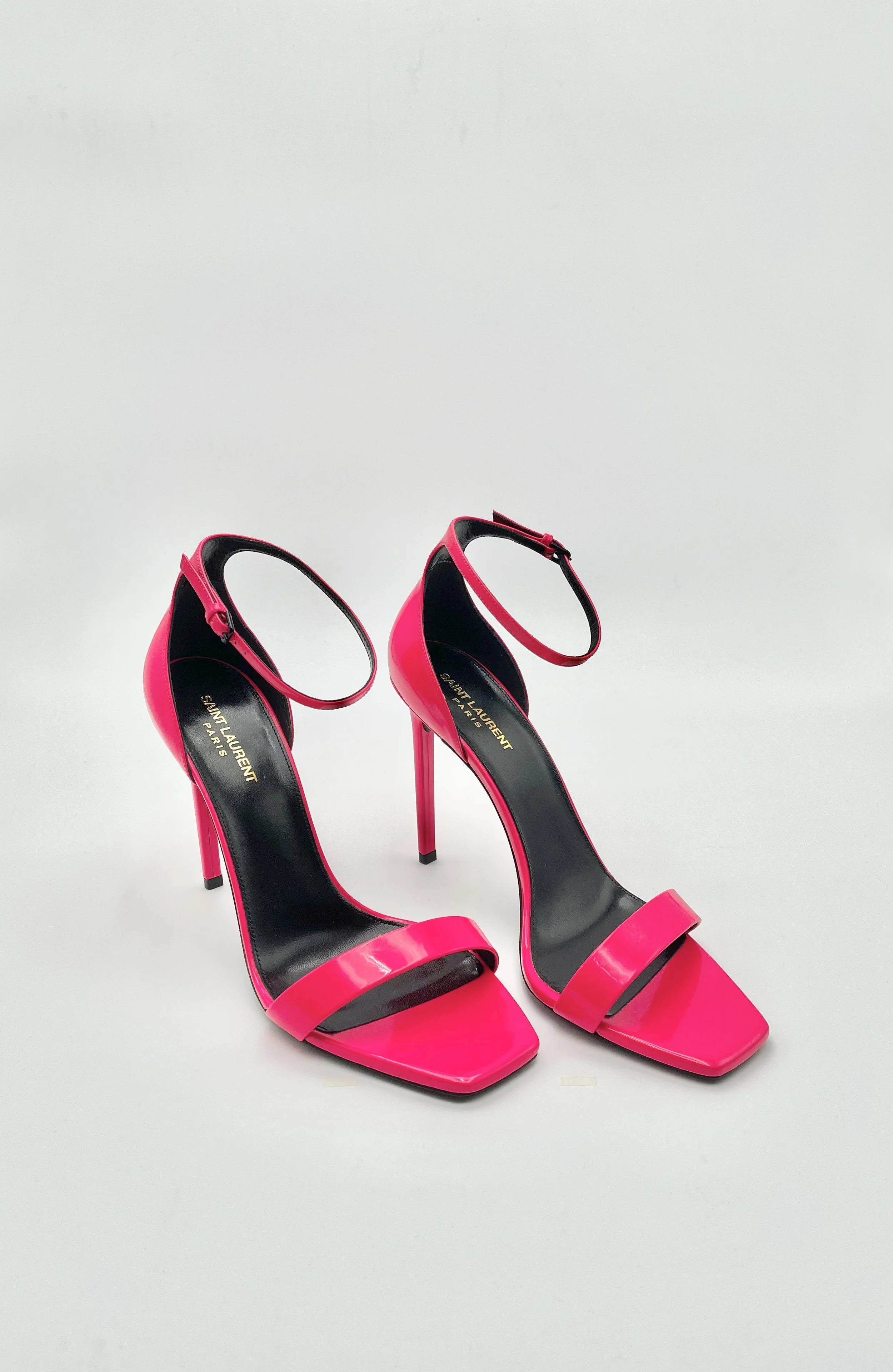 SAINT LAURENT magenta patent leather sandals 4.jpeg