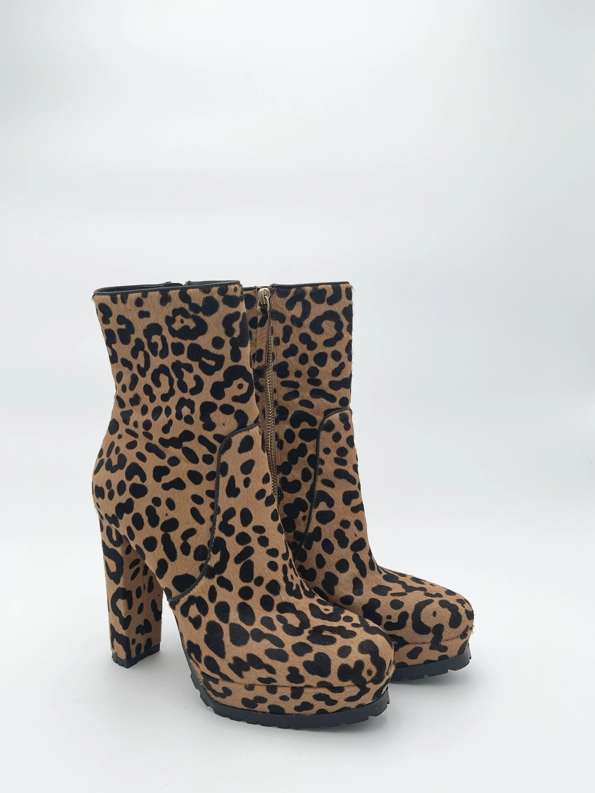 ALICE & OLIVIA 2.jpeg