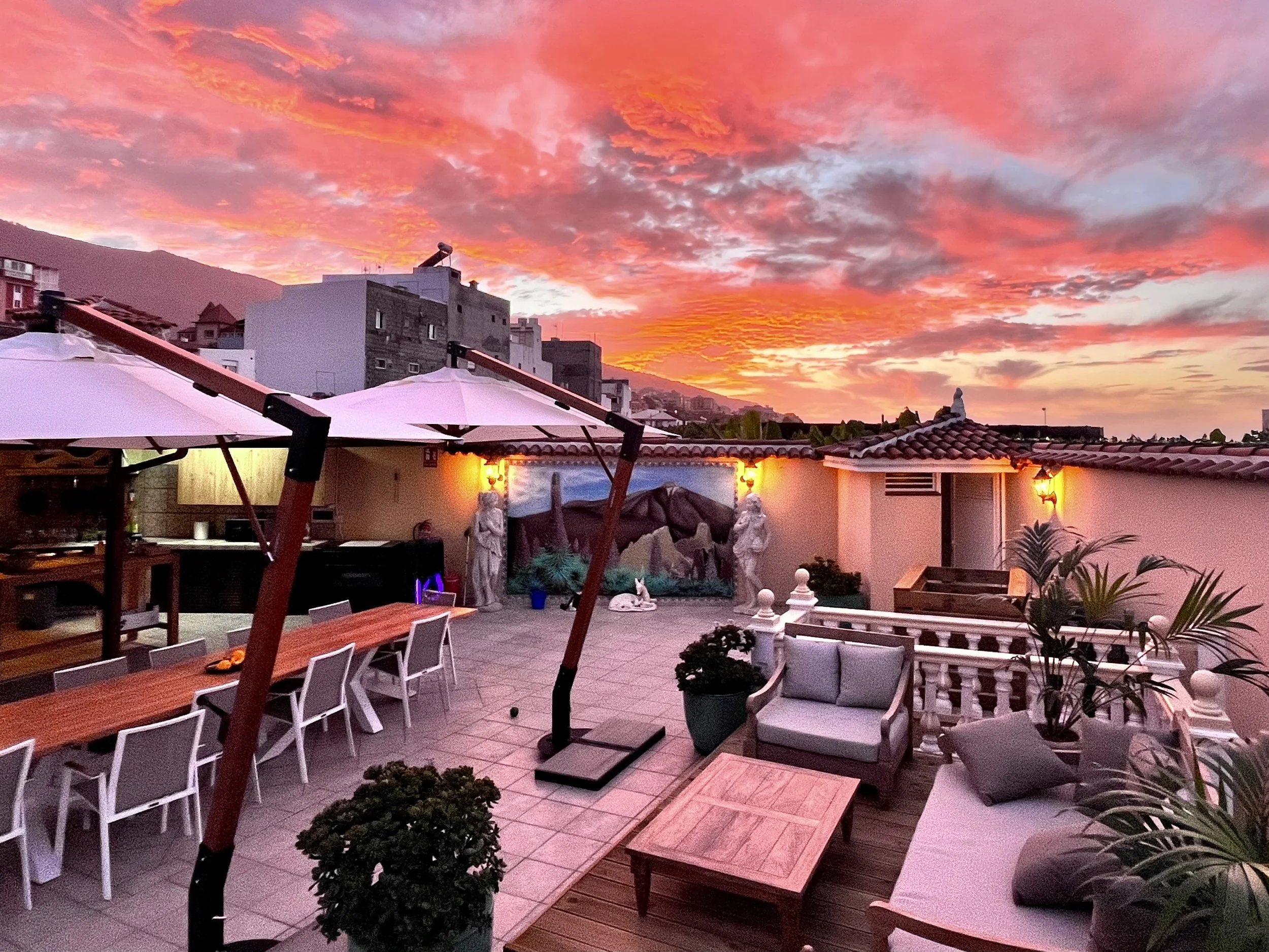 Kopio tiedostosta sunset at hacienda.jpg