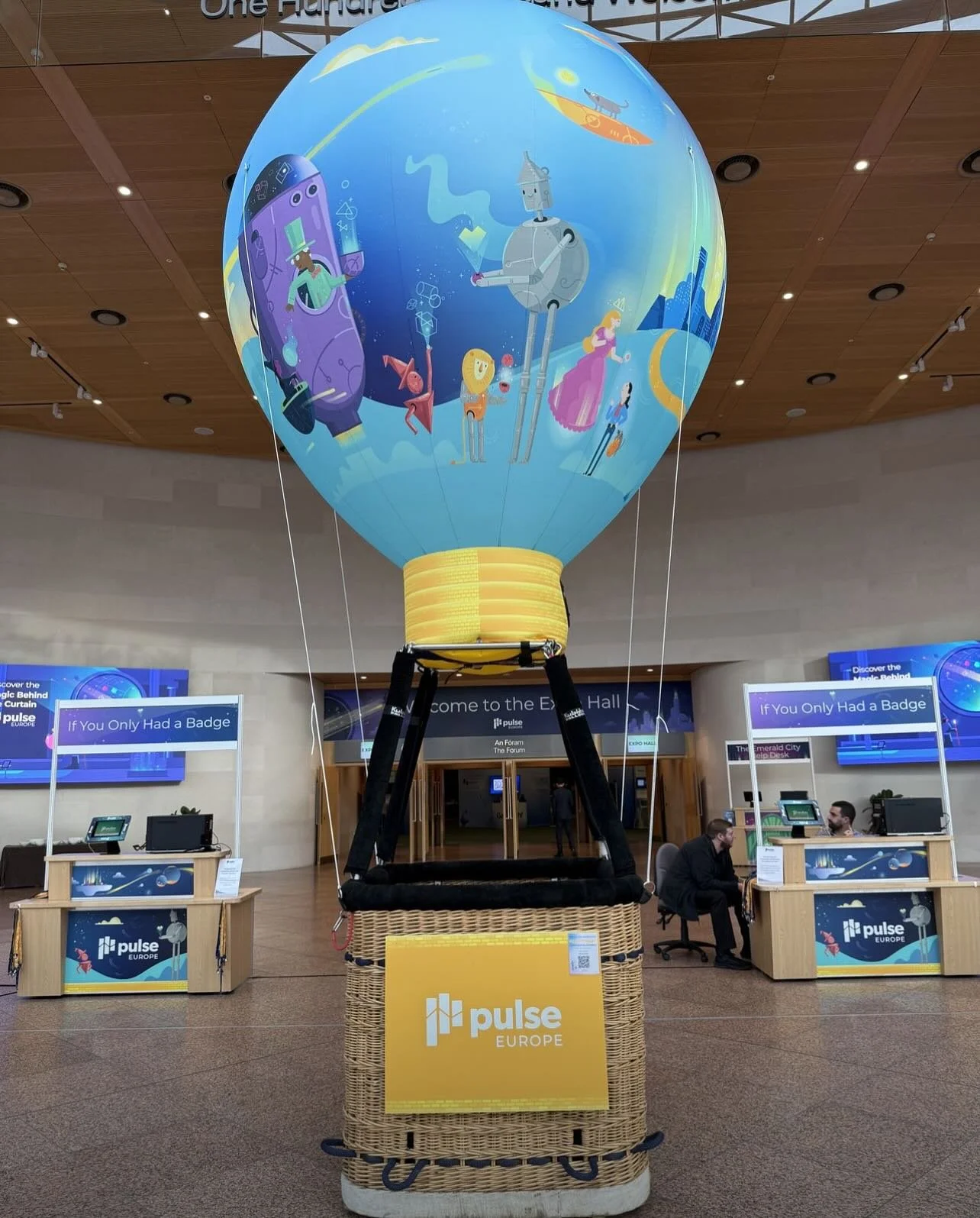 Inflatable Balloon Replica for Gainsight in Dublin Ireland