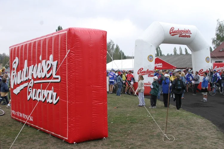 Nova Inflatables - Creative Inflatable Manufacturer and Agency