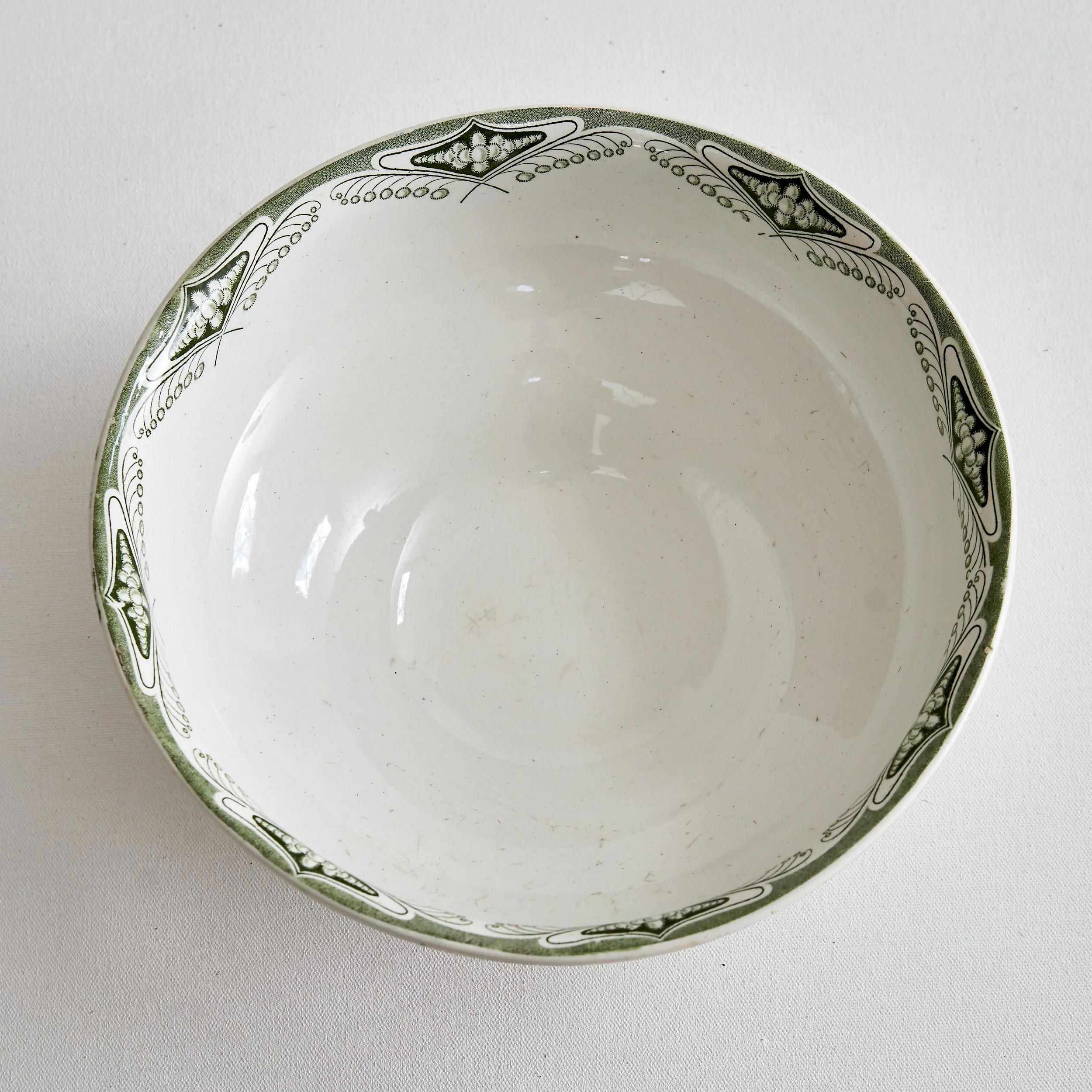 Green_Transferware_Bowl_Mimosas_04.jpg