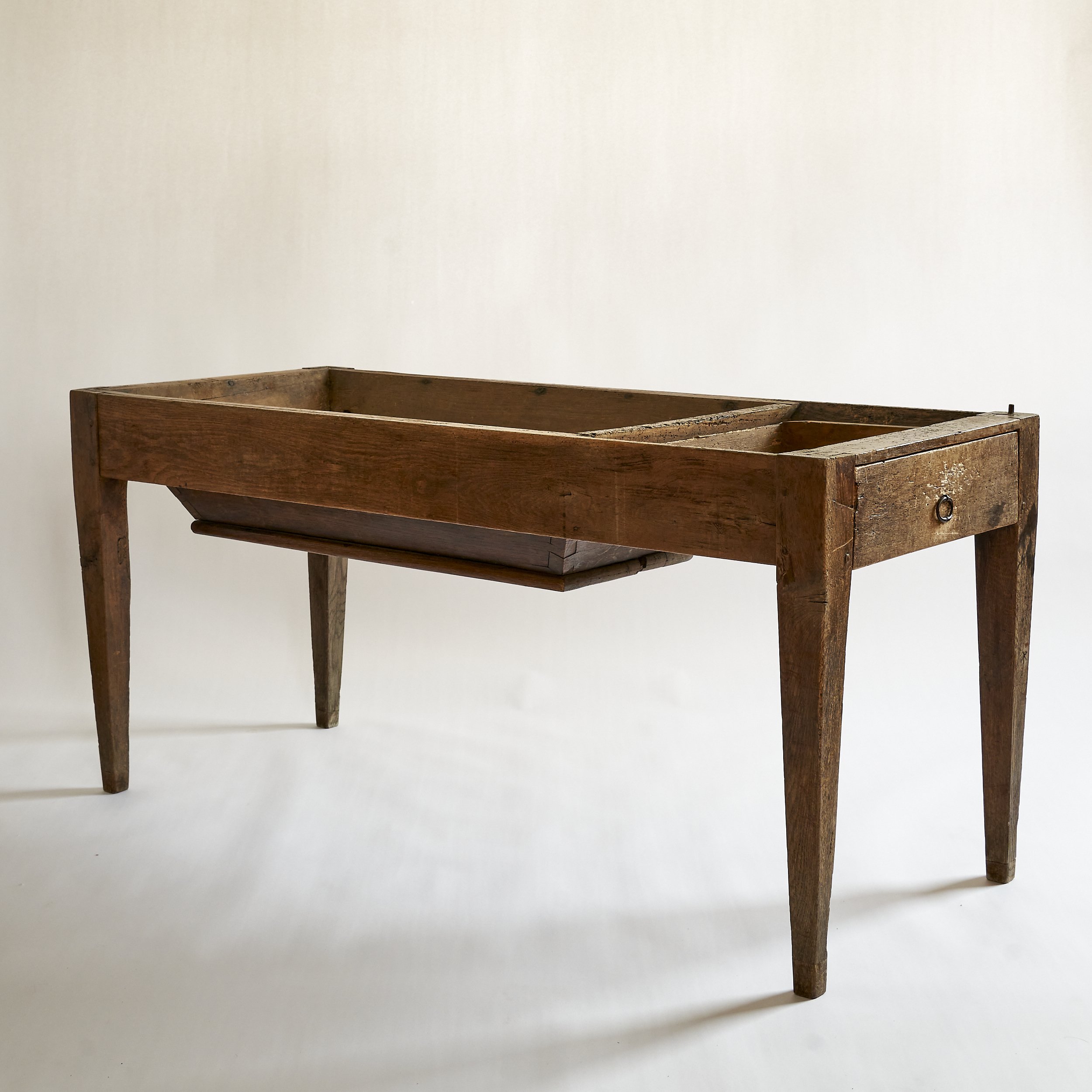 Table_1_006.jpg