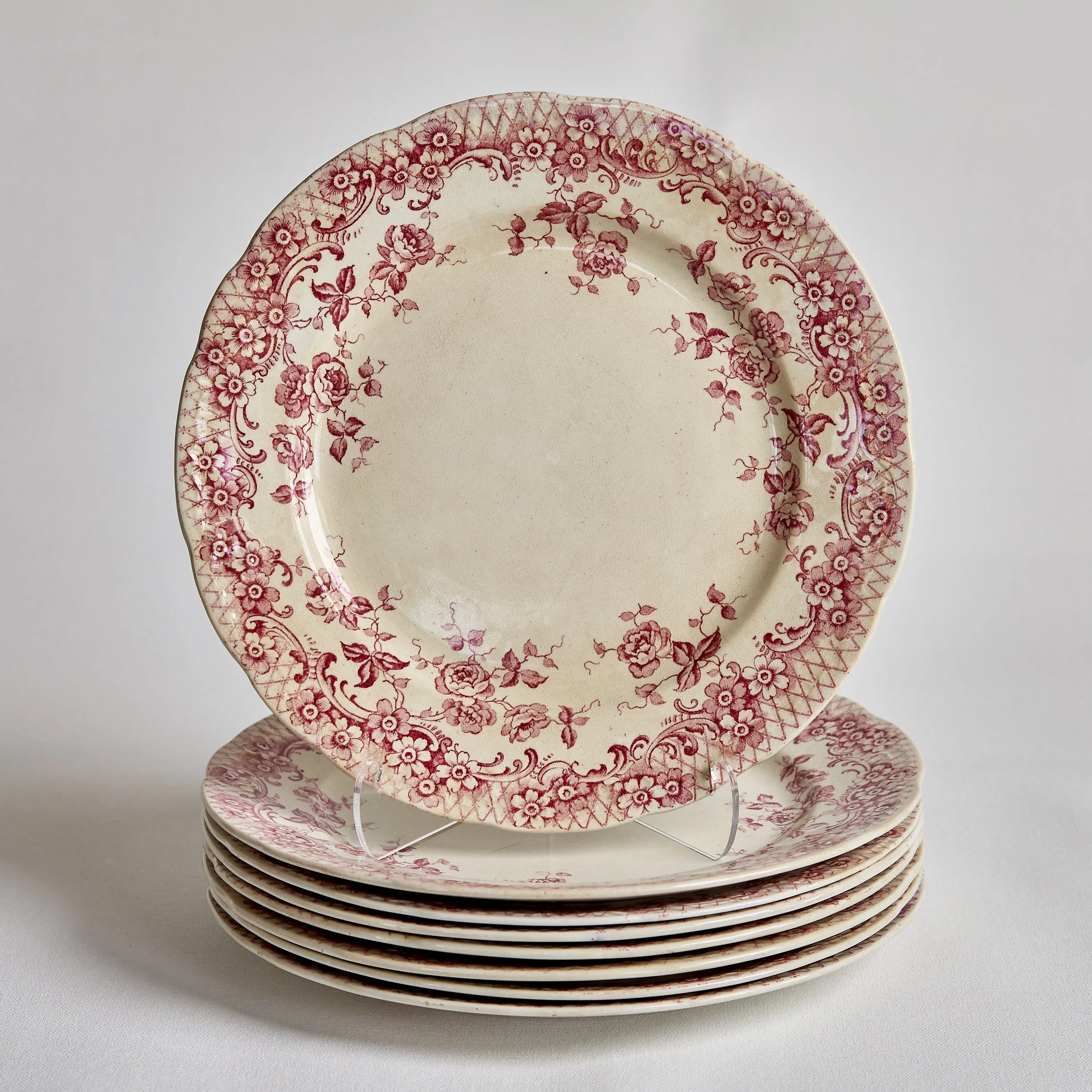 Red_Till&Sons_Plates_001.jpg