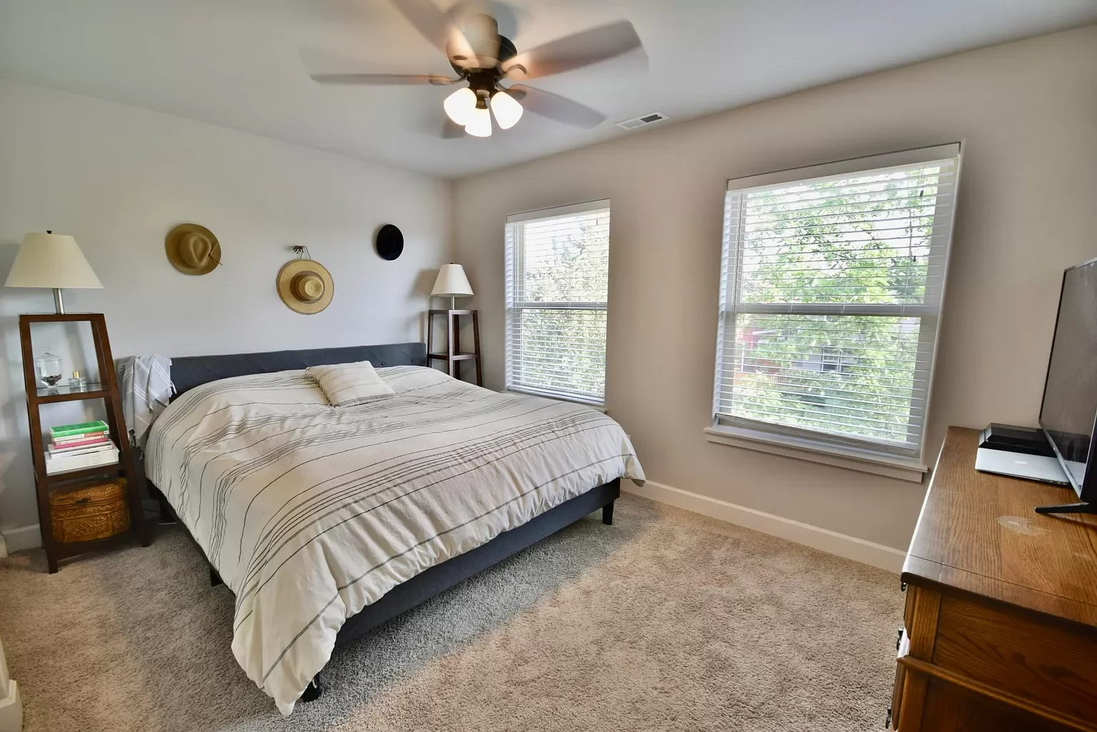 21257Bellflower_Zillow_Photo_19.webp