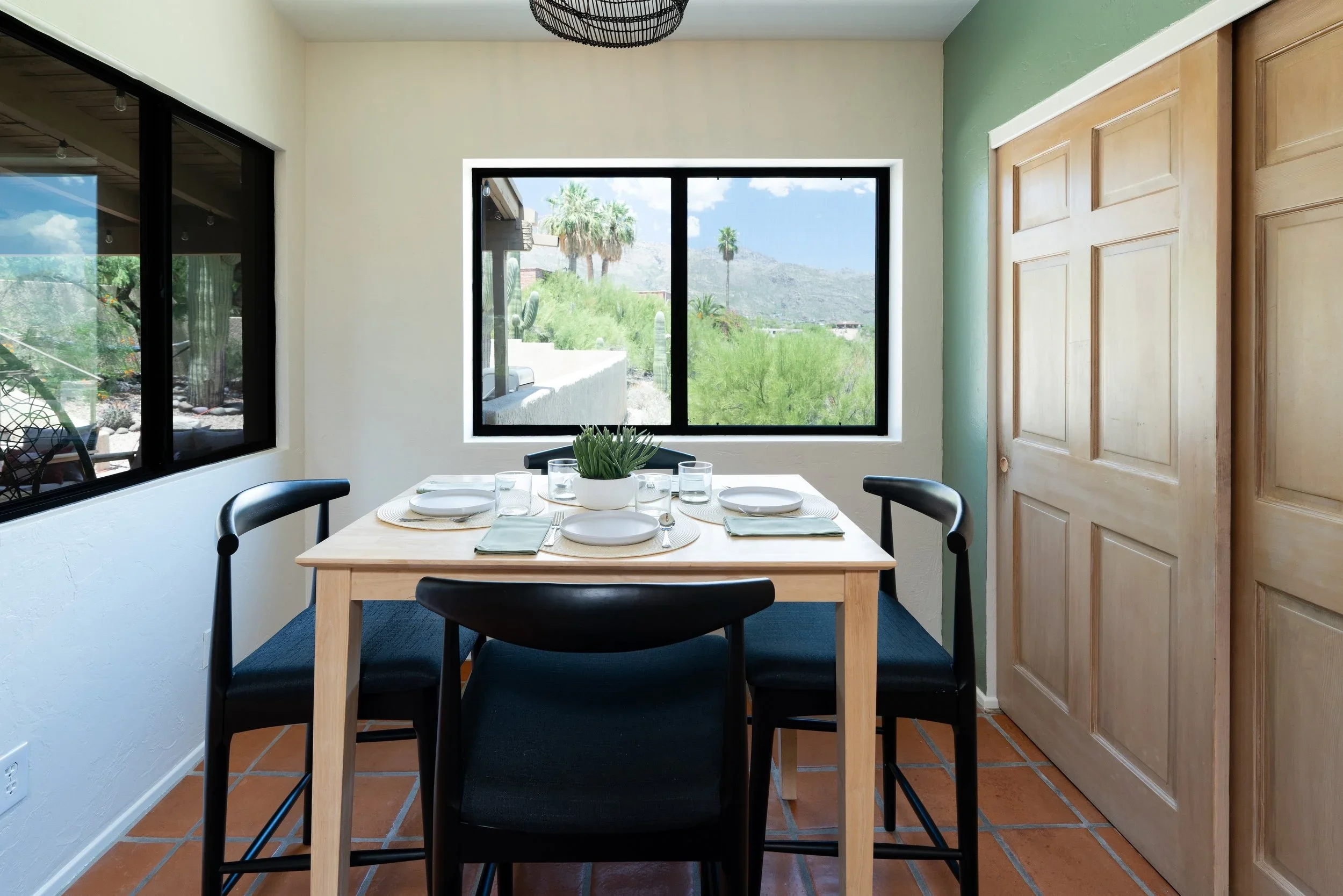 Breakfast-Nook-Rent+Live+Play-01.webp