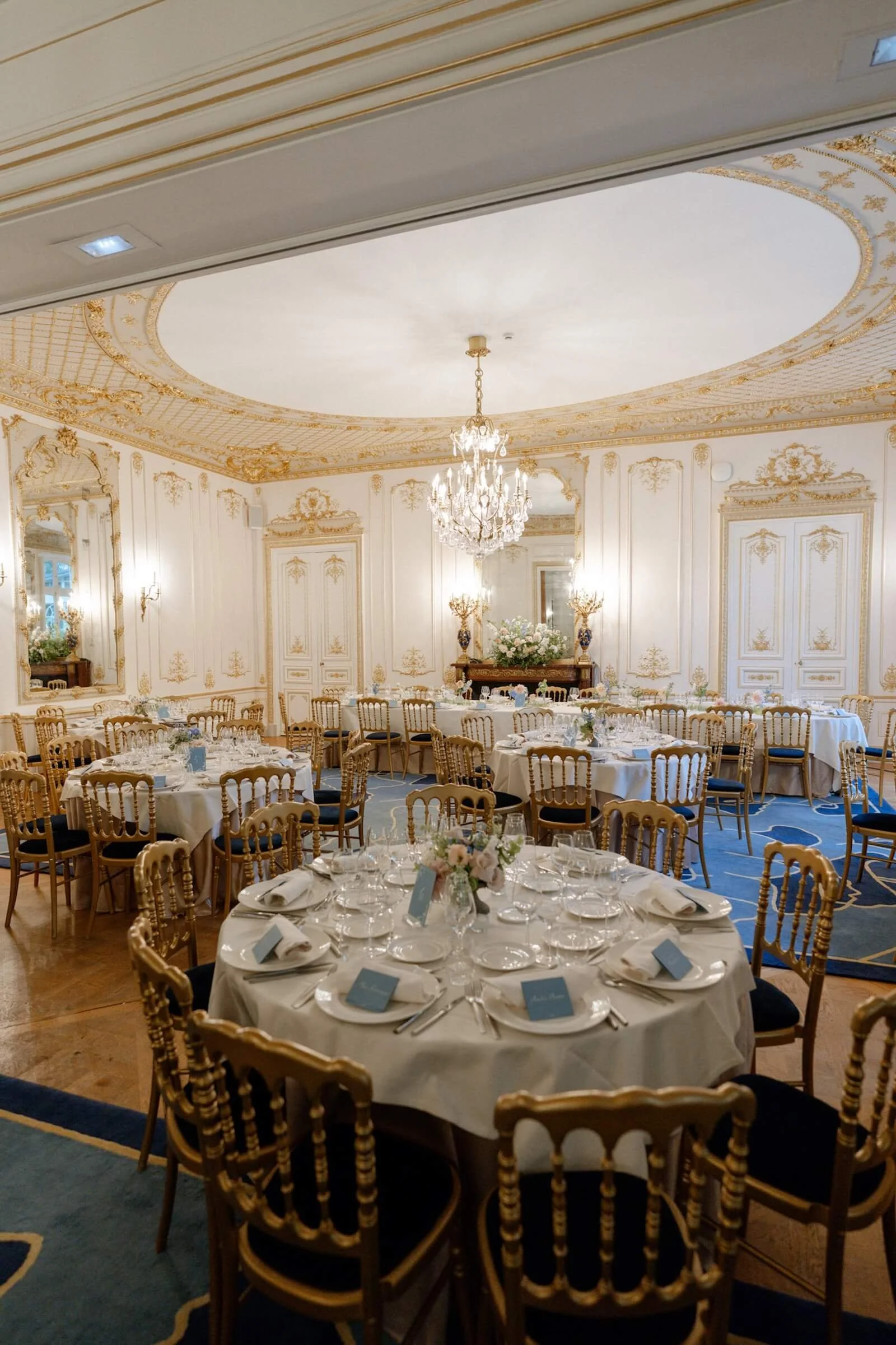 Featured Paris Destination(4).jpg