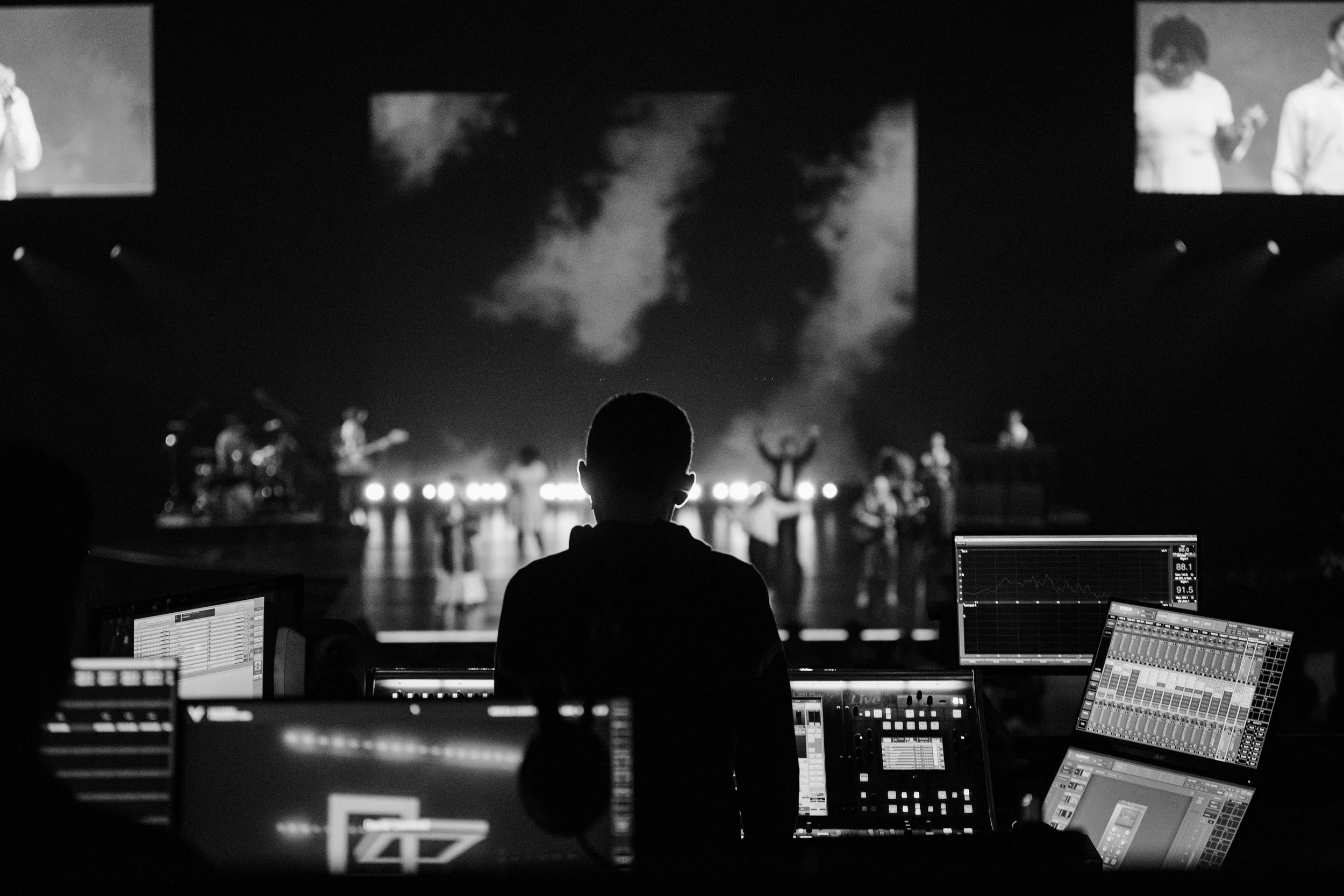 IMG_8680 (2)-Enhanced-NR.jpg