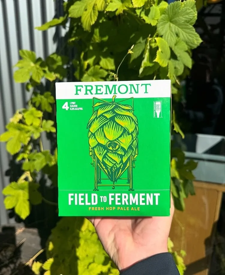 Field To Ferment 🌱 @fremontbrewing 
The fresh hops beers are here 😍 this fresh hop pale ale from our friends in Washington is *chef&rsquo;s kiss* - Hopped with fresh Centennial hops and then dry-hopped with Cryo FRESH Simcoe. 

Field to Ferment has
