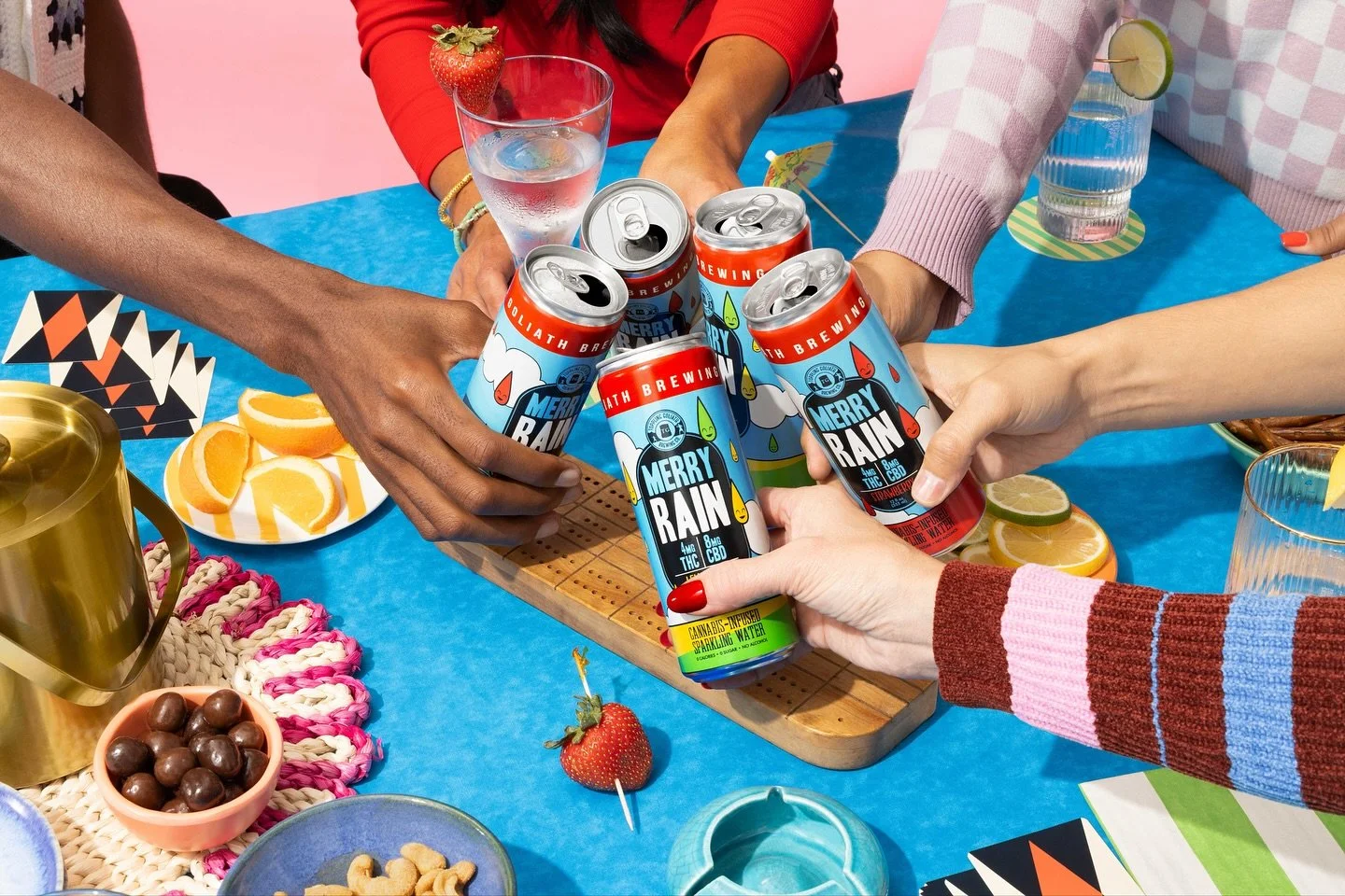 MERRY RAIN ☔️ @topplingbrews 
Introducing a new cannabis-infused sparkling water 🫧 by our friends at Toppling Goliath! 

Merry Rain Seltzers are the perfect alternative for those looking to catch a buzz without the calories, sugar, or alcohol. 🫧💧
