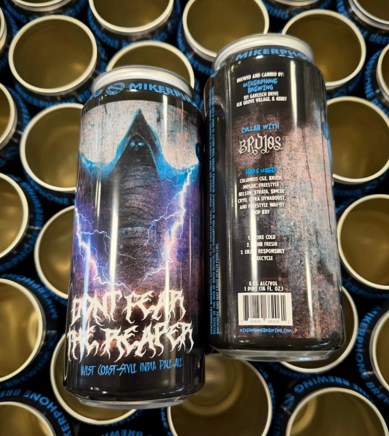 @mikerphonebrewing X @brujos_brewing 
Don&rsquo;t Fear the Reaper 🗡️ West Coast IPA collab with two insanely awesome breweries 🍻 

These two hopped this beer UP ⬆️ check out this hop bill of Columbus CGX, Krush, Mosaic, Freestyle Nelson, Strata, Si