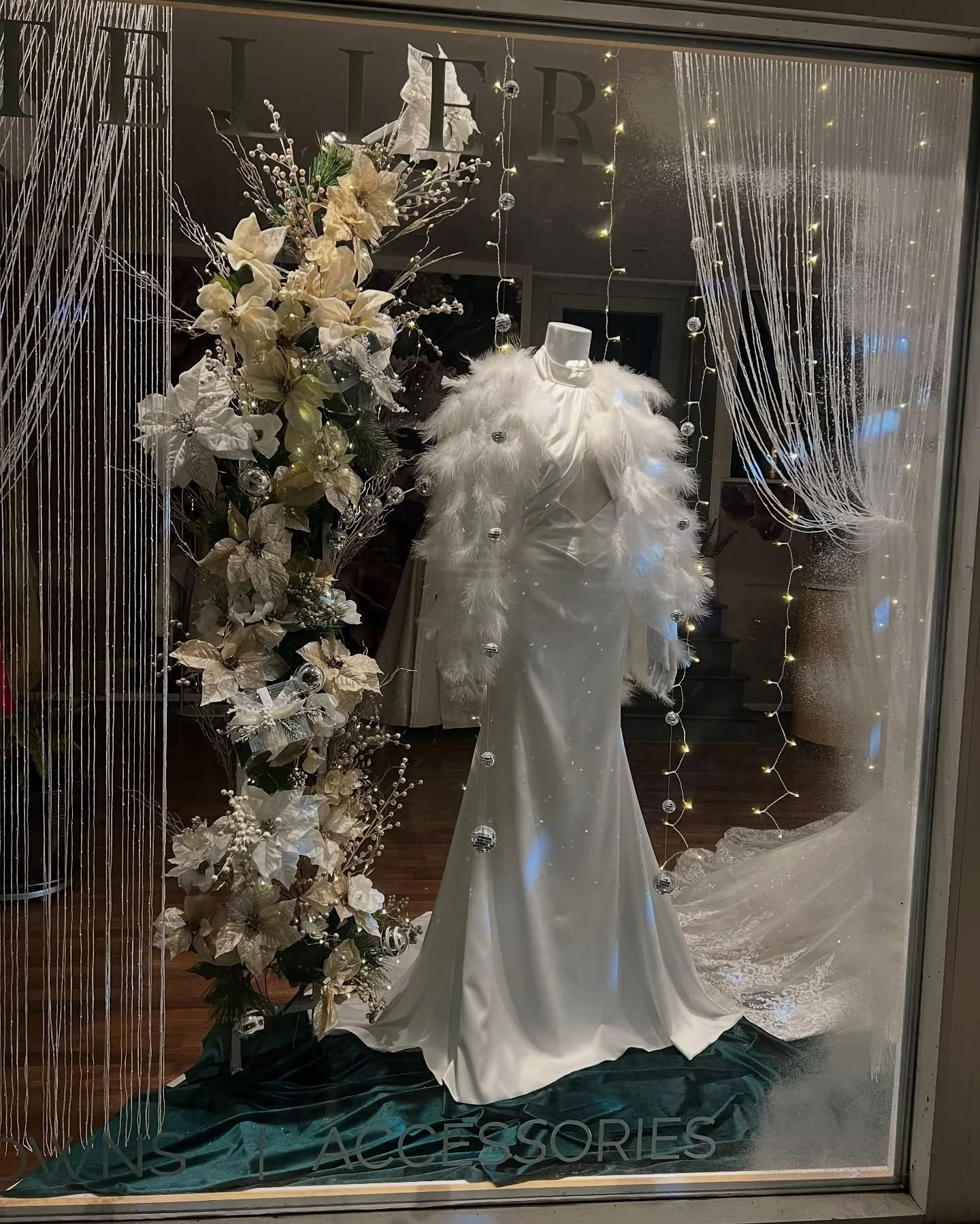 Happy Holidays ✨✨