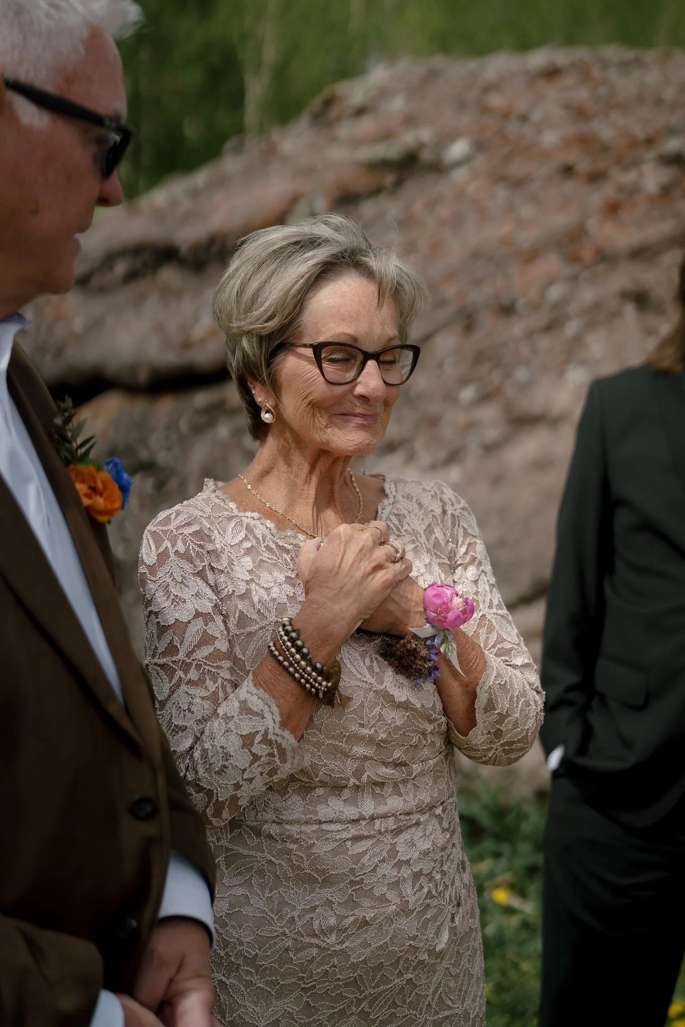mom blesses the rings