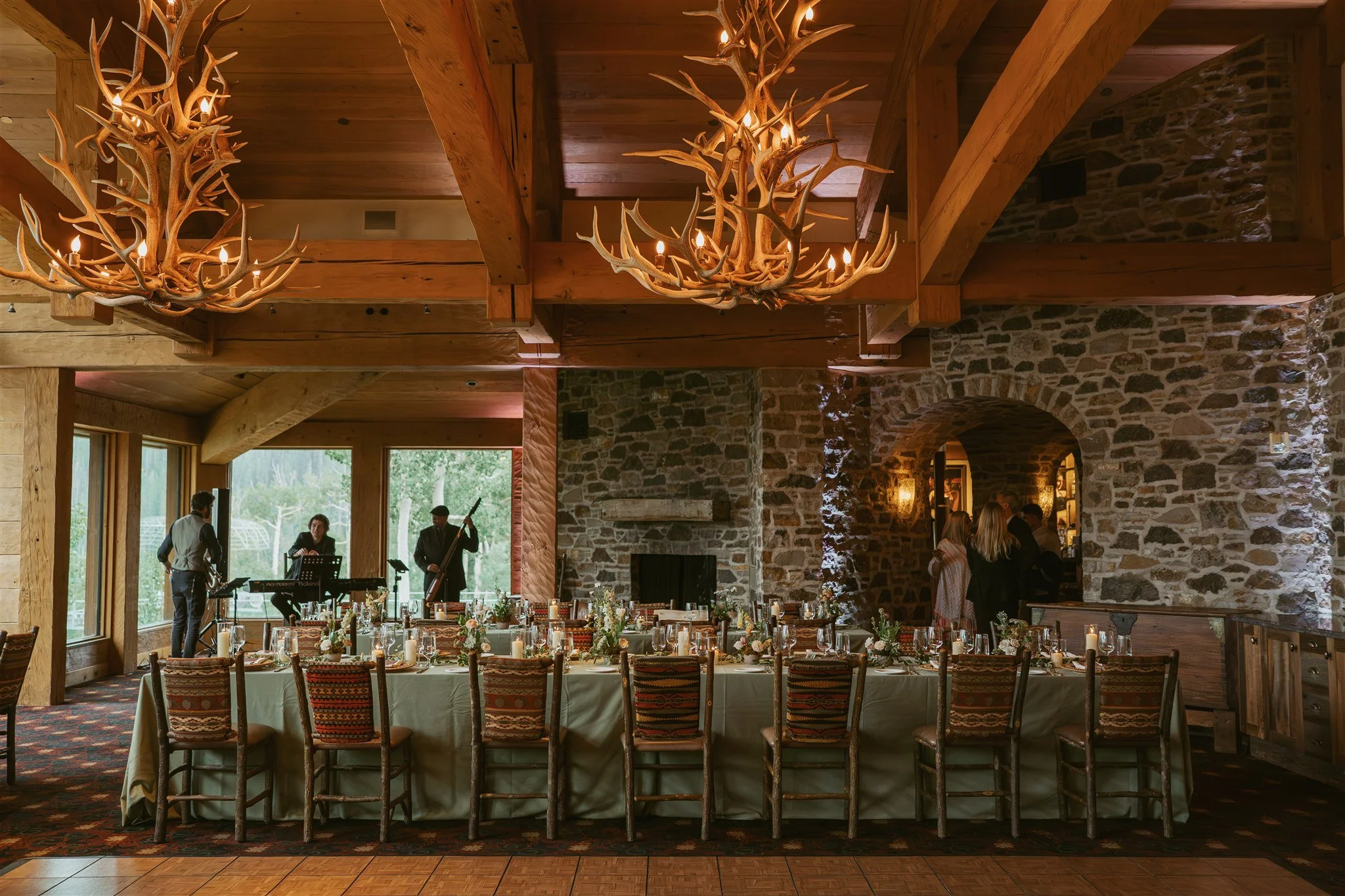 interior of Allred's restaurant before the guests arrive
