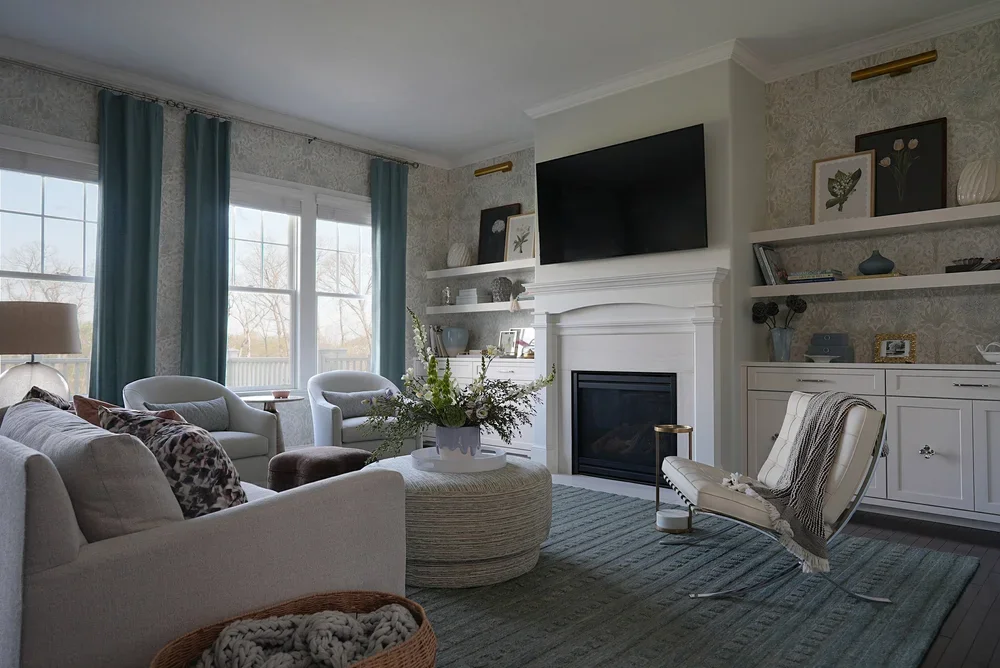 Pittsburgh interior designer Molly Lucas living room design